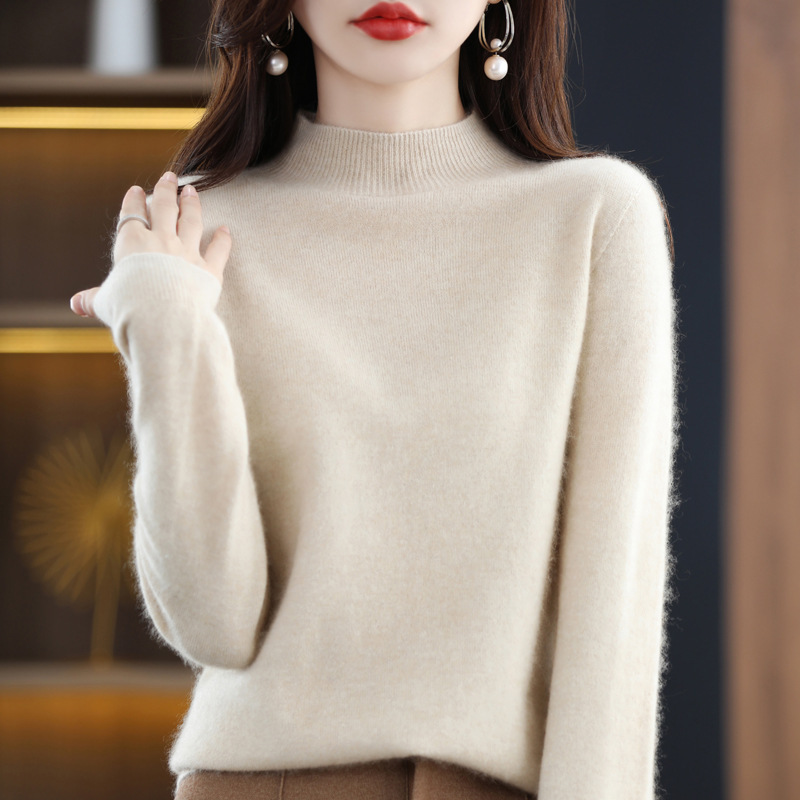 Women's Half High Neck Loose Bottom Knitted Sweater