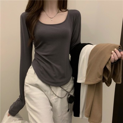 Long sleeved T-shirt for women's autumn and winter new trend