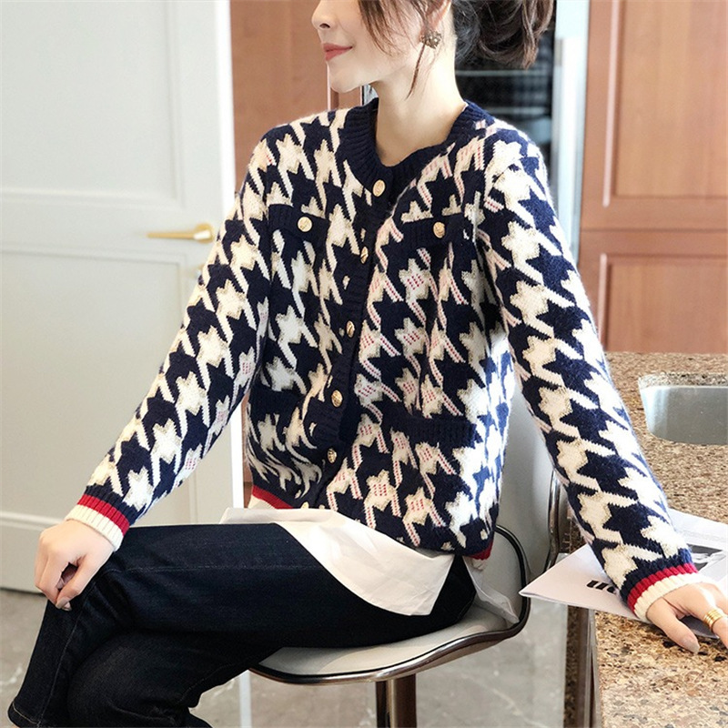 New Knitted Women's Clothing