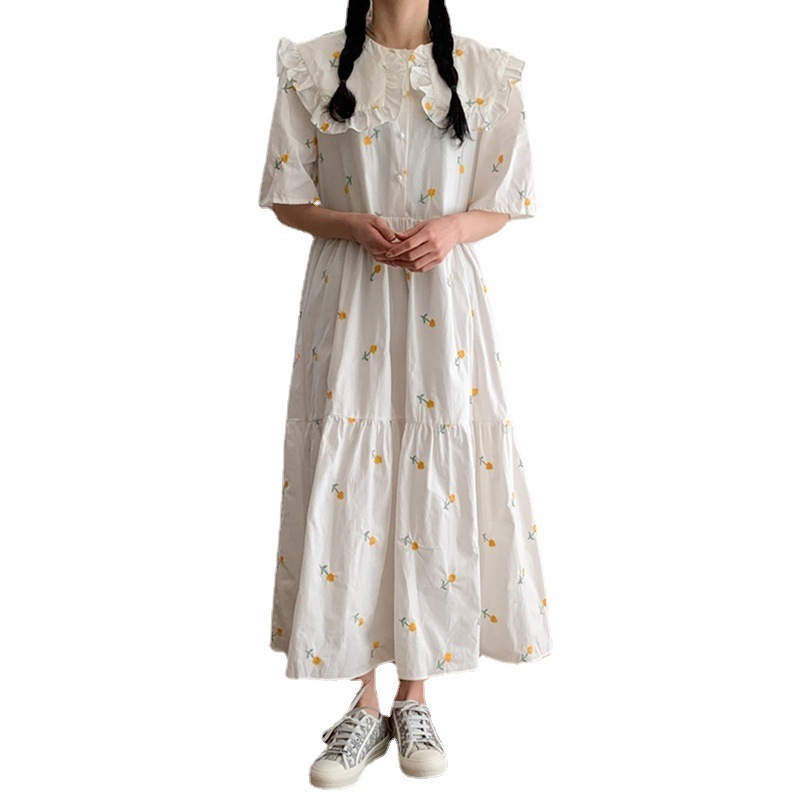 Single breasted pleated waist cinched floral bubble sleeve dress