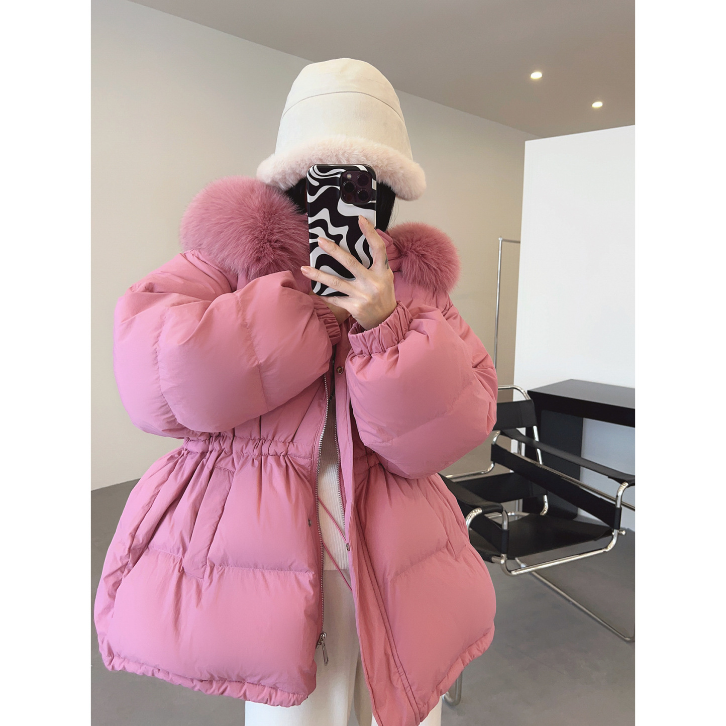 Drawstring hooded women's matte down jacket