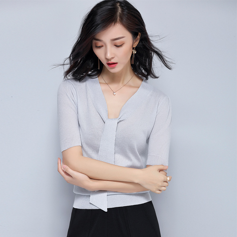 Thin short sleeved knit sweater