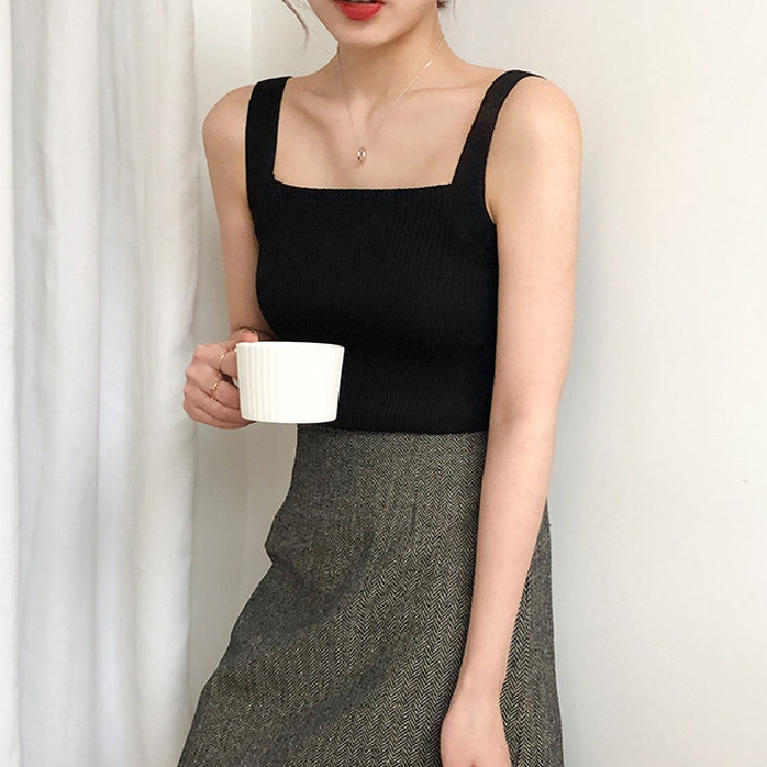 Short camisole vest for women's outerwear, new summer slimming and sexy knitted top for inner layering