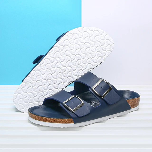 Leather Men Sandals Summer Men's Sandals Women Slippers Outdoor Beach Casual Shoes Zapatos Hombre Durable Non-Slip Luxury Shoes