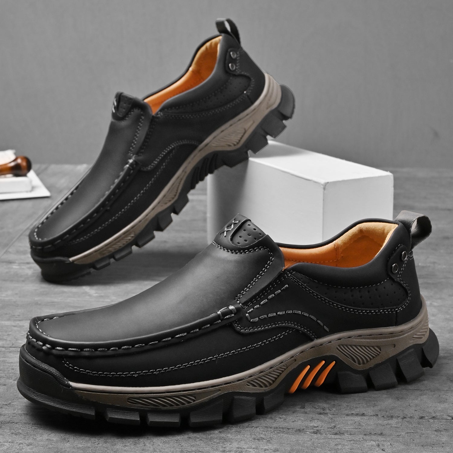 Transition boots V5 with orthopedic and extremely comfortable sole