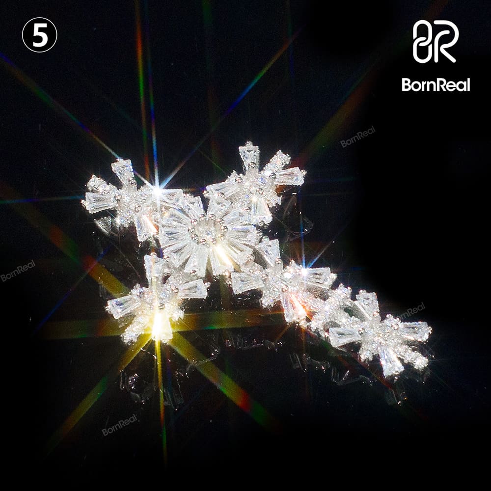 Pendentif Croix Taille Brillant en Or Blanc