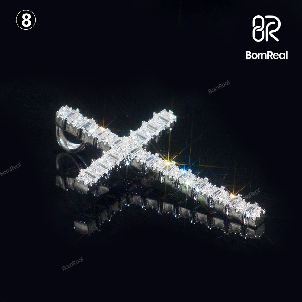 Pendentif Croix Taille Brillant en Or Blanc