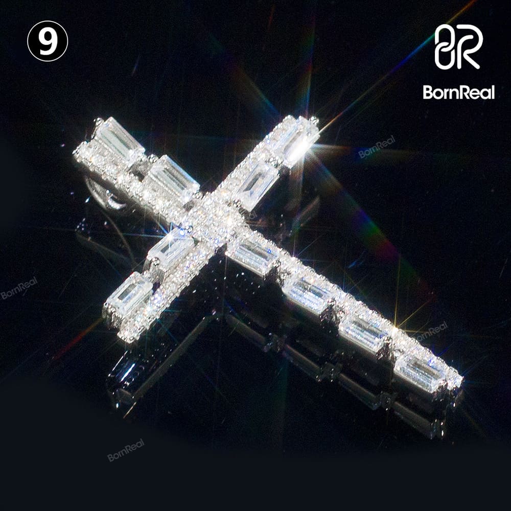 Pendentif Croix Taille Brillant en Or Blanc