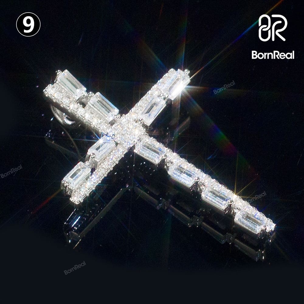 Pendentif Croix Taille Brillant en Or Blanc