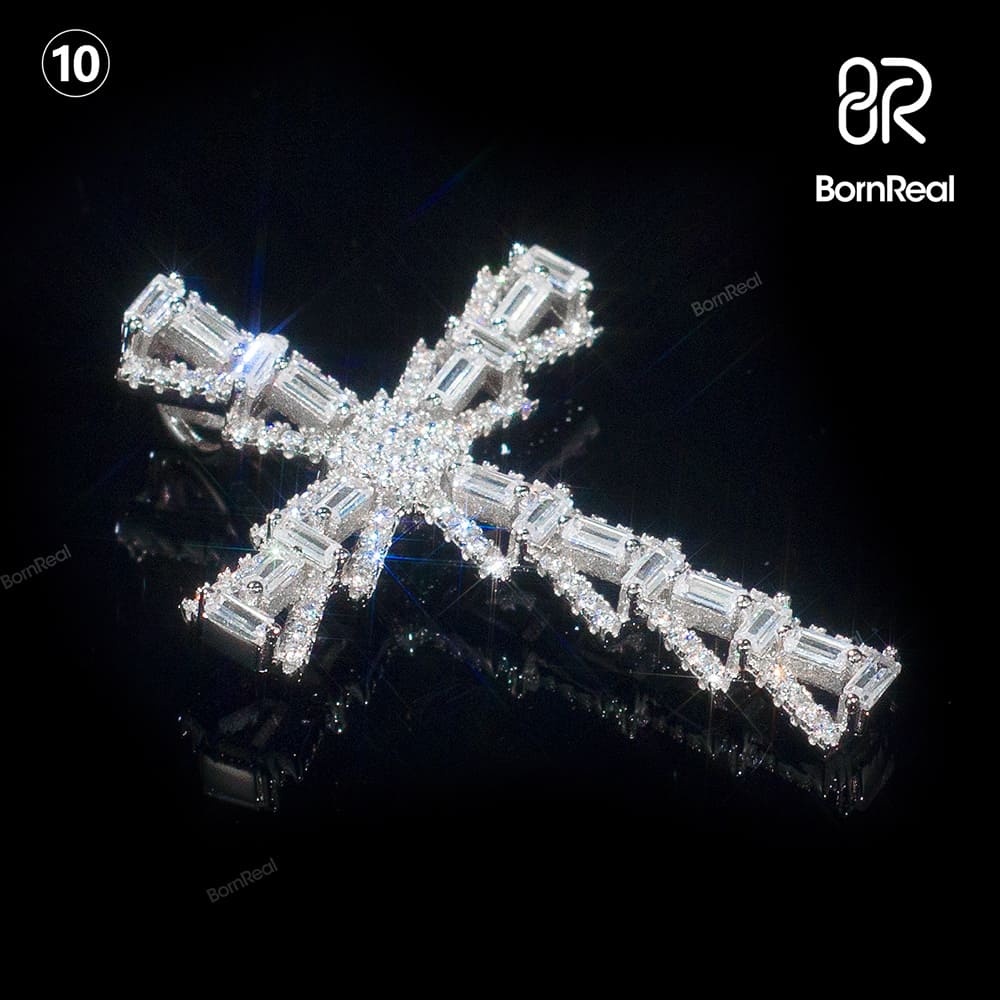 Pendentif Croix Taille Brillant en Or Blanc