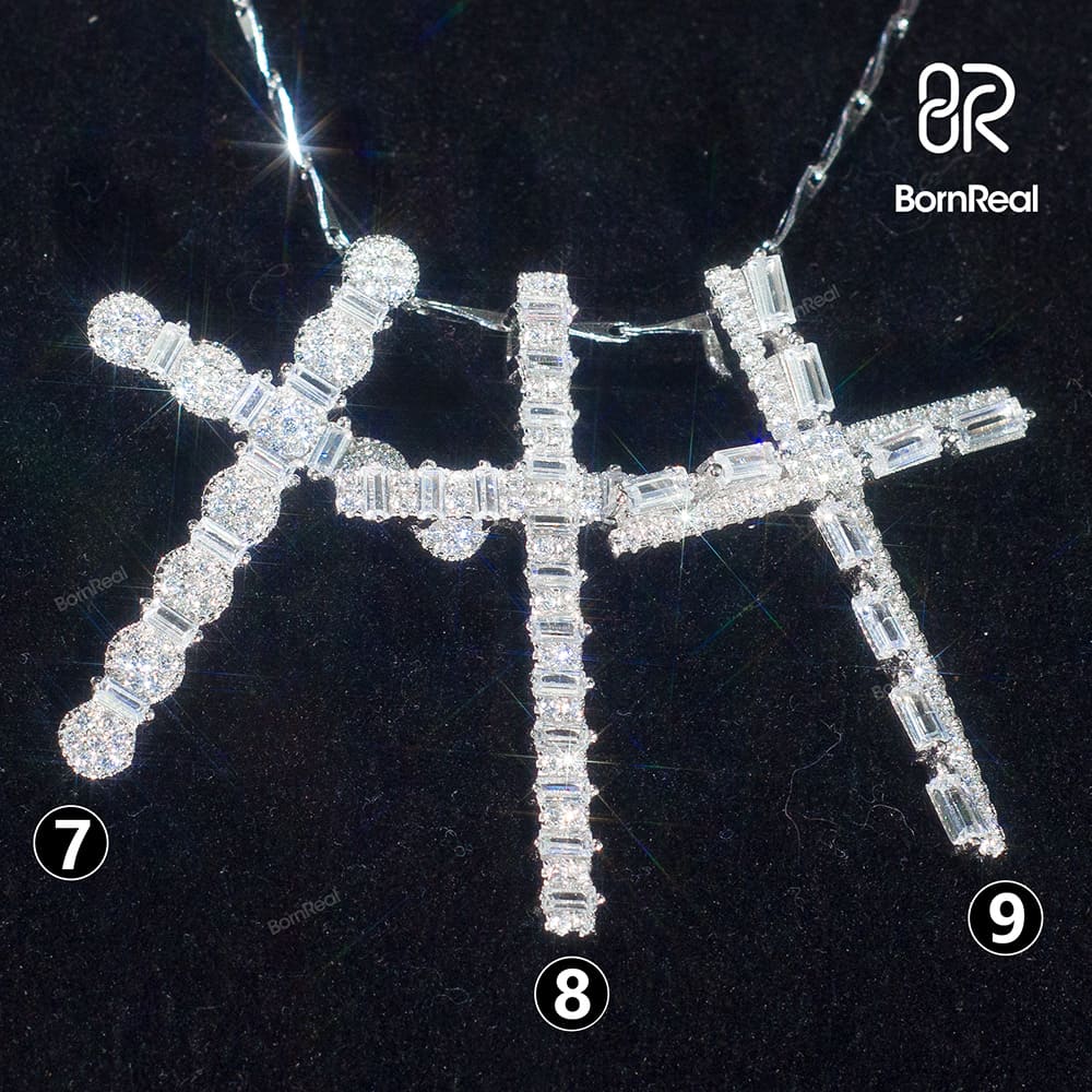 Pendentif Croix Taille Brillant en Or Blanc