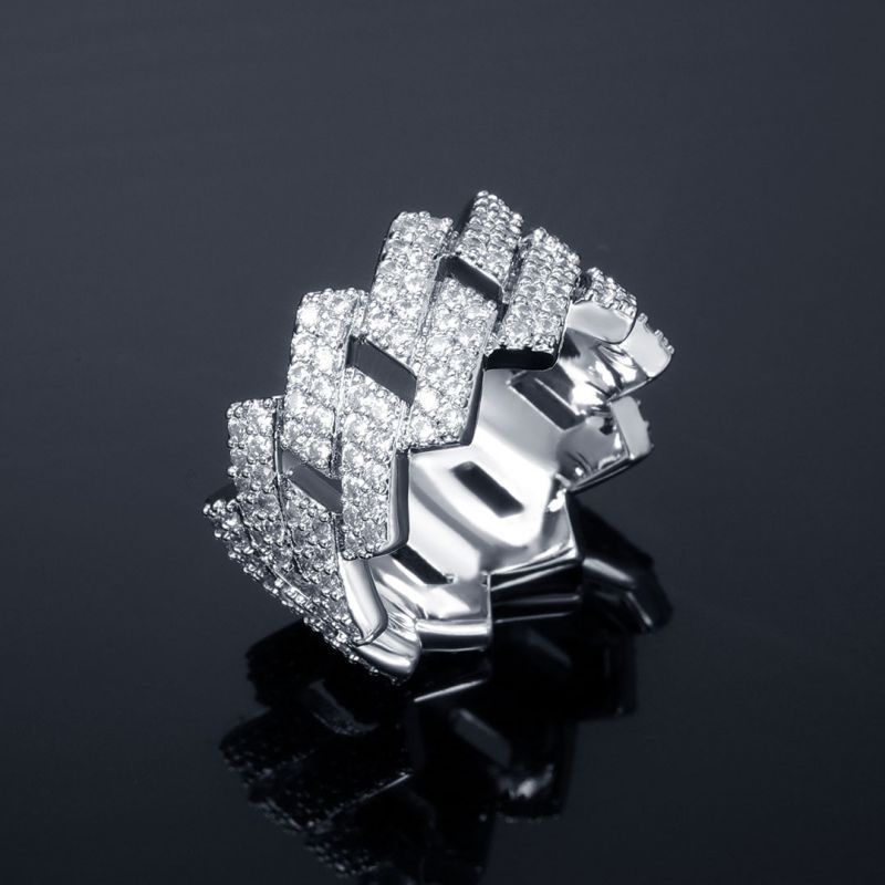 Bague à maillons cubains en moissanite