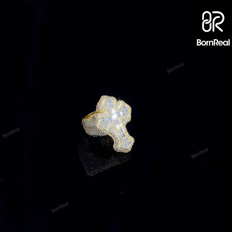 Bague en or jaune Moissanite Baguette Cross