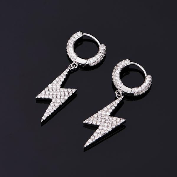 Boucles d'Oreilles Pendantes Eclair Moissanite