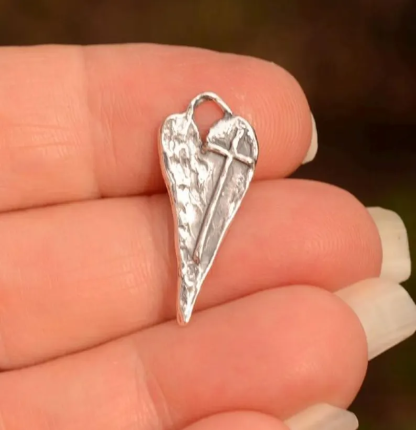 ✝️100% Handmade Silver Cross Healing Heart