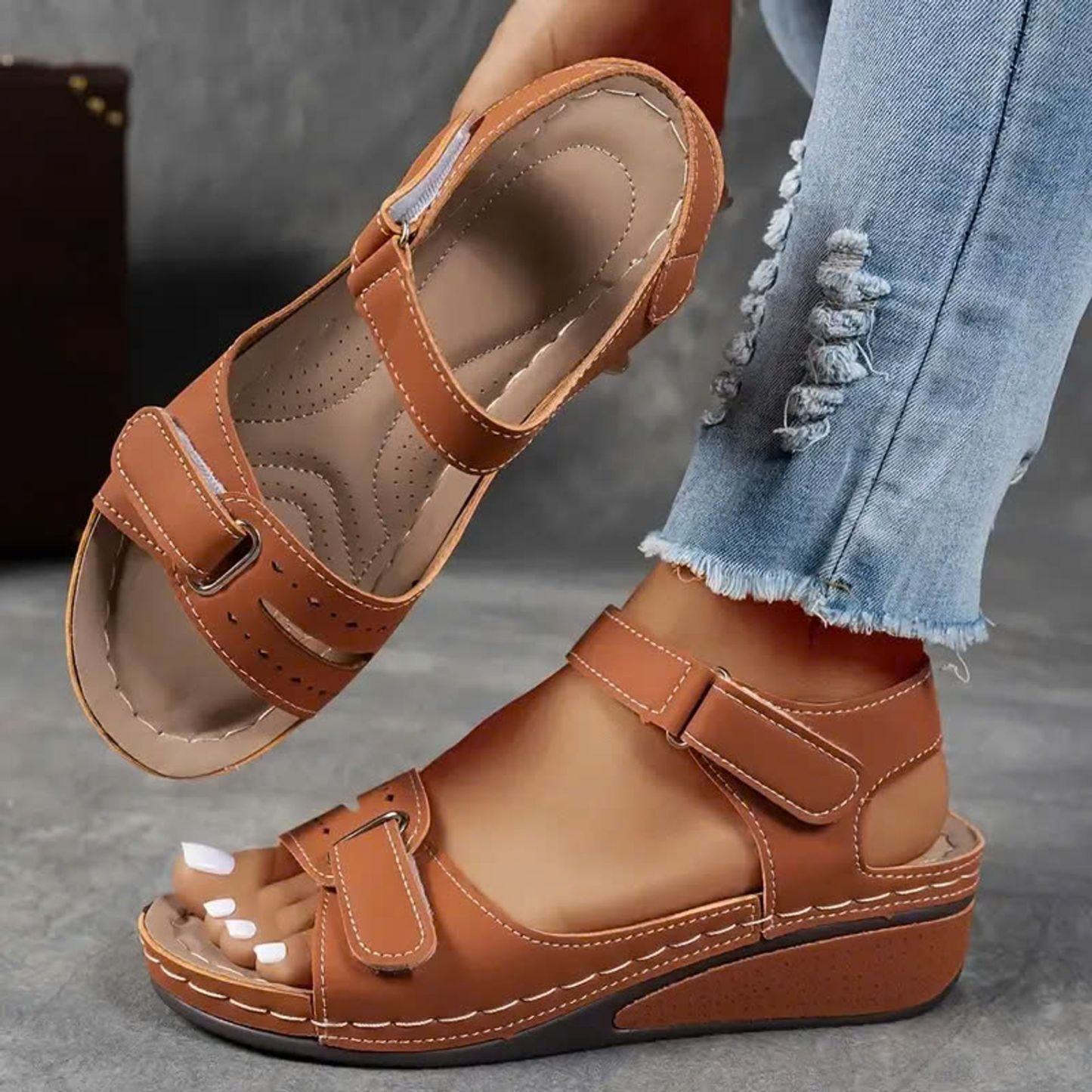 🔥Last Day Deal 70% OFF🔥 - Soft & Stylish Wedge Sandals for Effortless Comfort!
