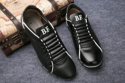 MEN'S COMFORTABLE INSOLE NON-SLIP SNEAKERS