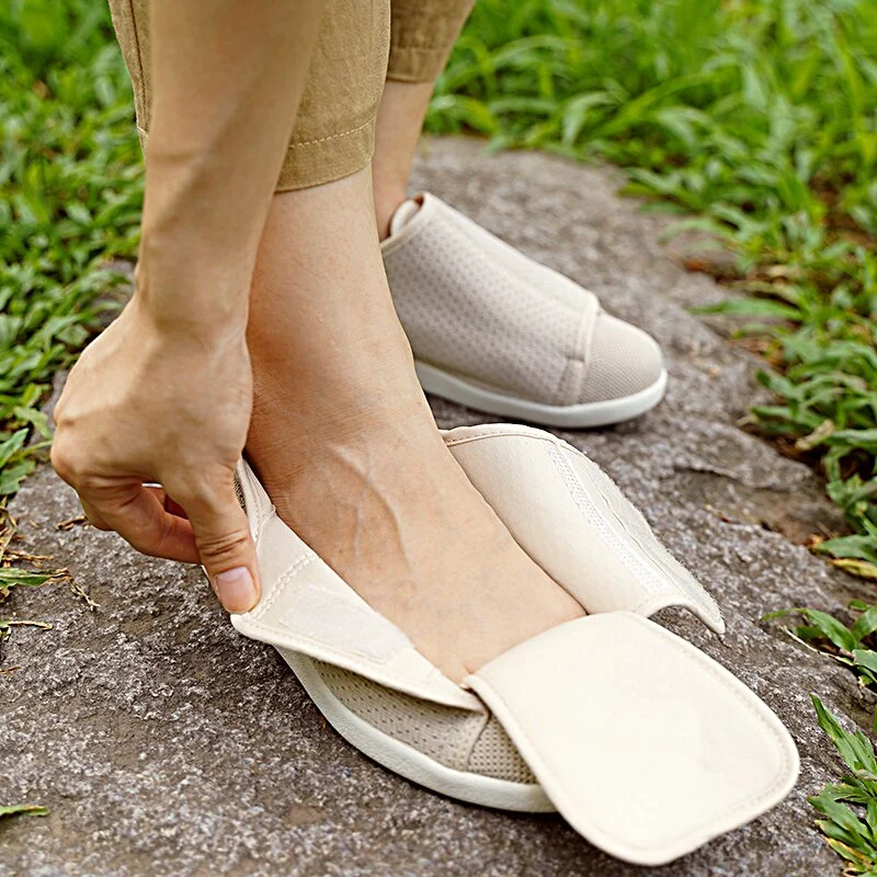 [FOR SWOLLEN FEET + PLUS SIZE]  - Comfortable Unisex Wide Walking Shoes