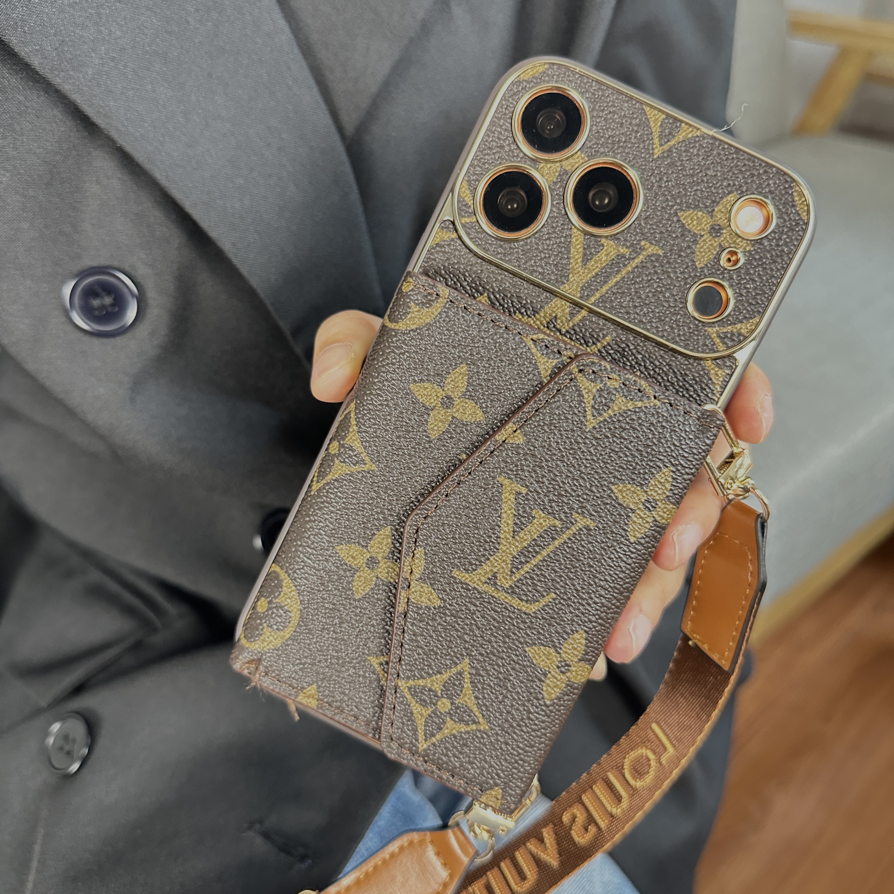 High-quality Monogram iPhone Case With Wallet And Crossbody Strap For iPhone 17 Series-GELV144