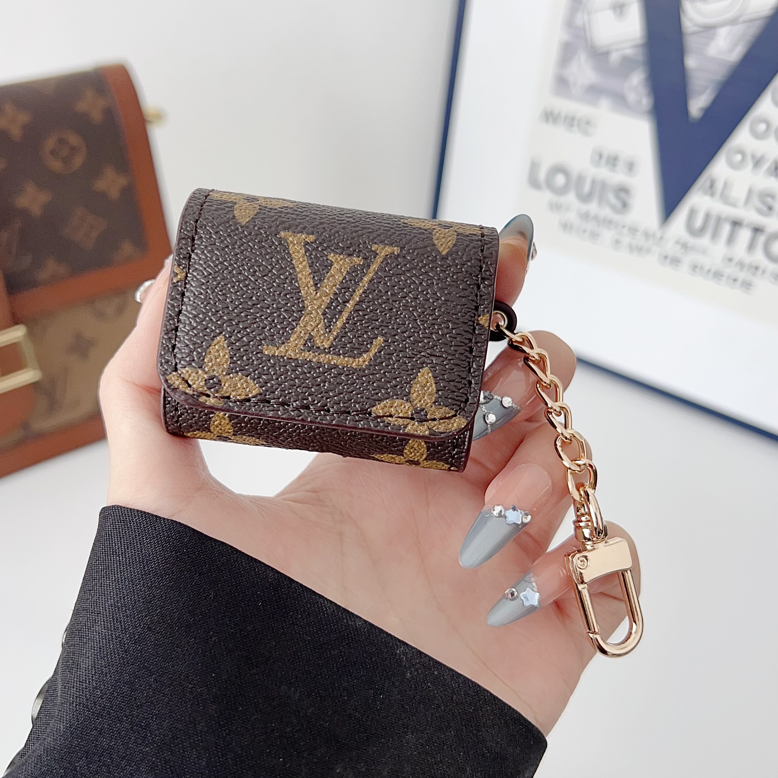 Luxury Leather Monogram AirPods Cases Big Printing-GELV134