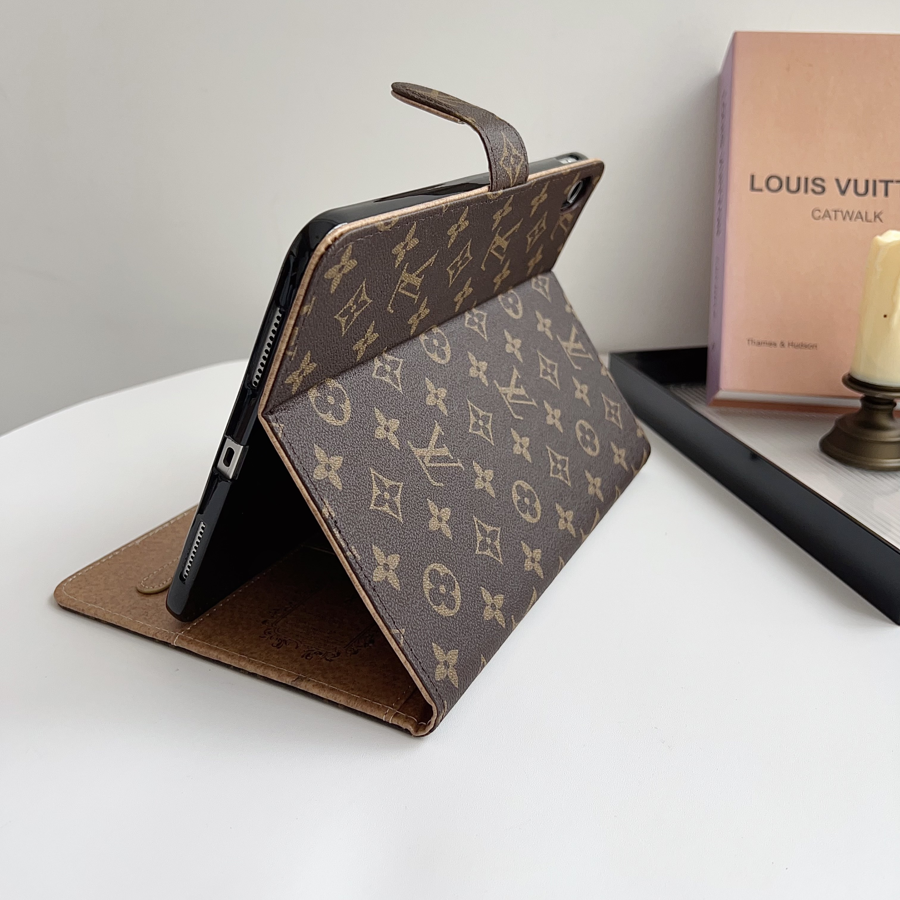 Stylish Leather Monogram  iPad Case Small Printing-GELV129