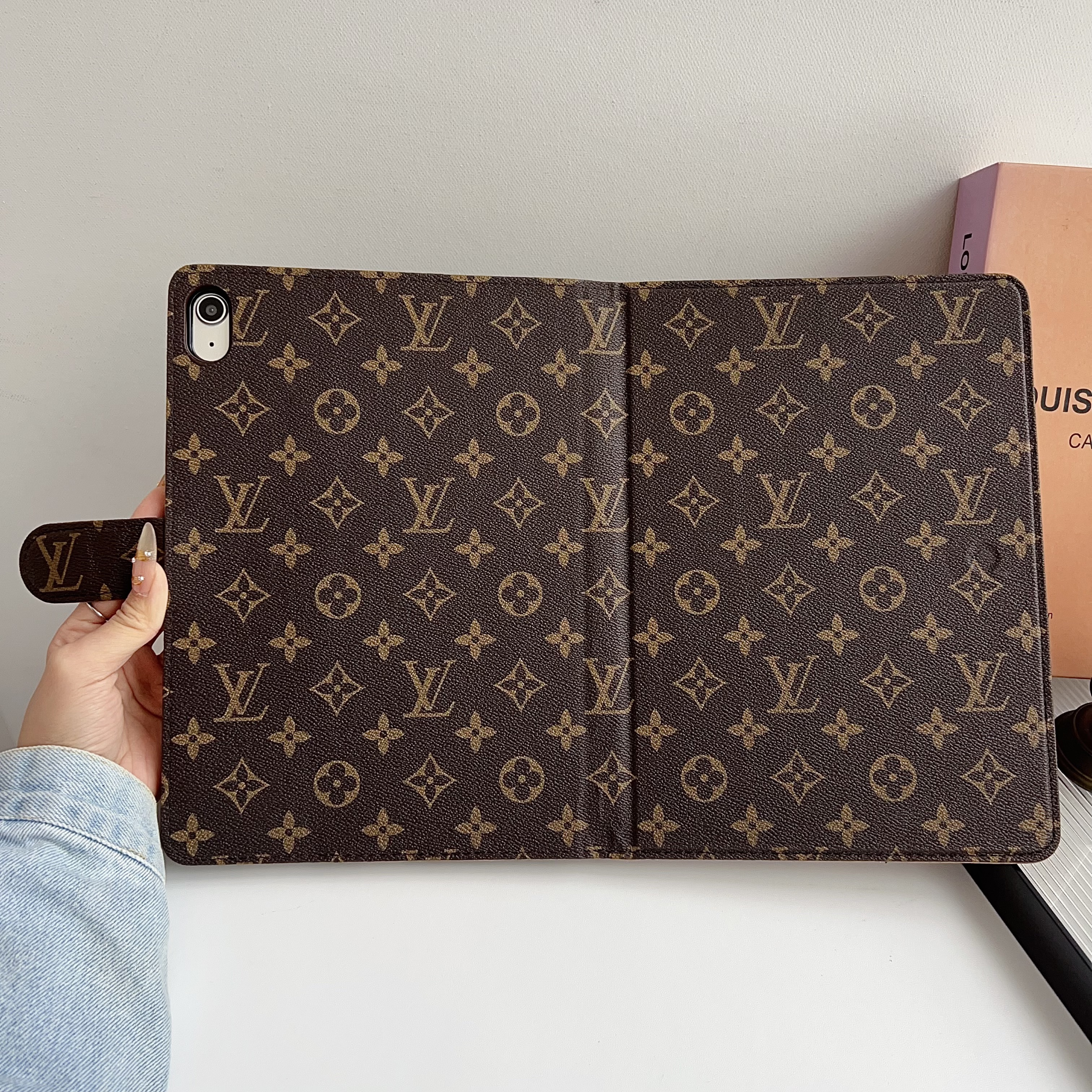 Stylish Leather Monogram  iPad Case Small Printing-GELV129