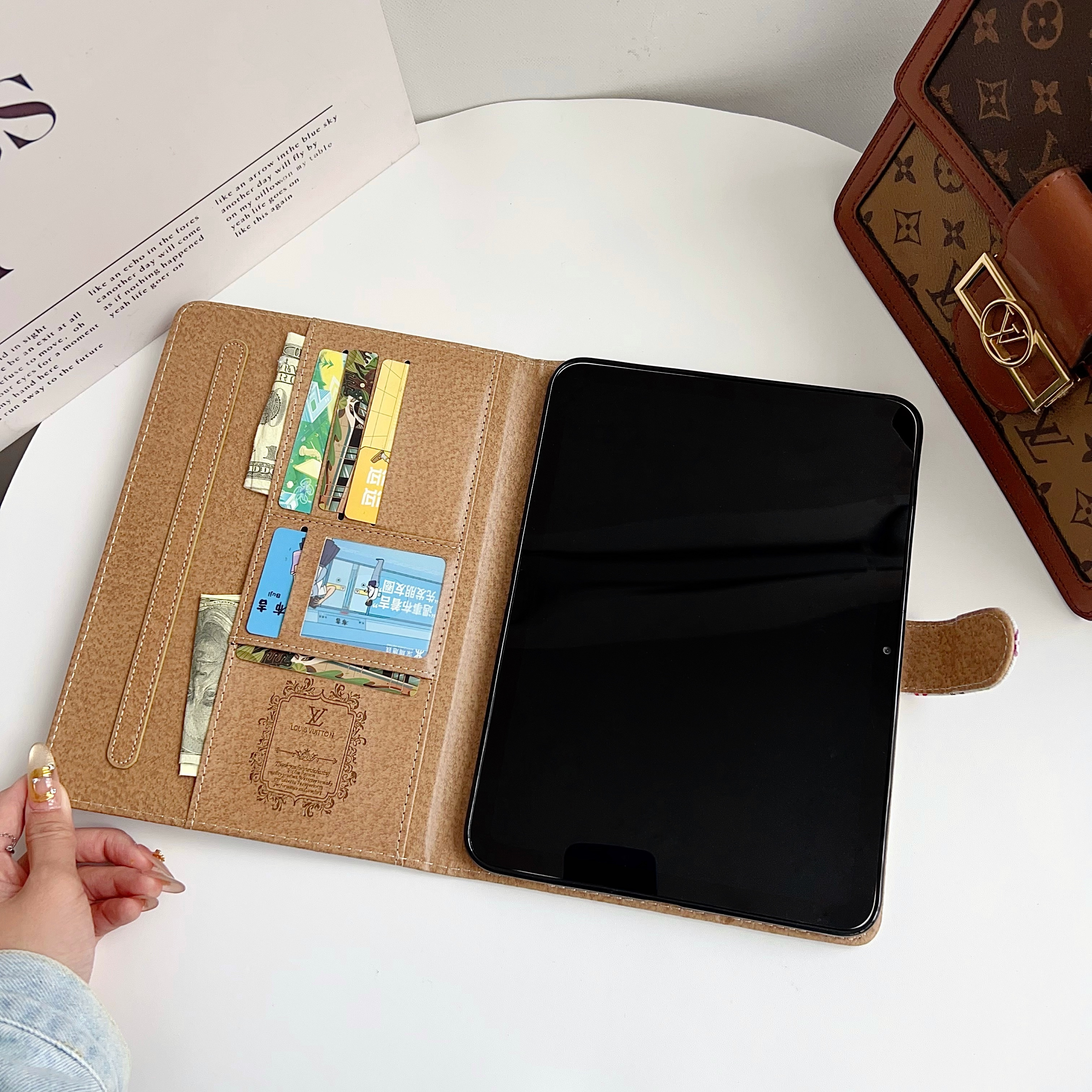 Refined Leather Monogram  iPad Case Small Printing-GELV127