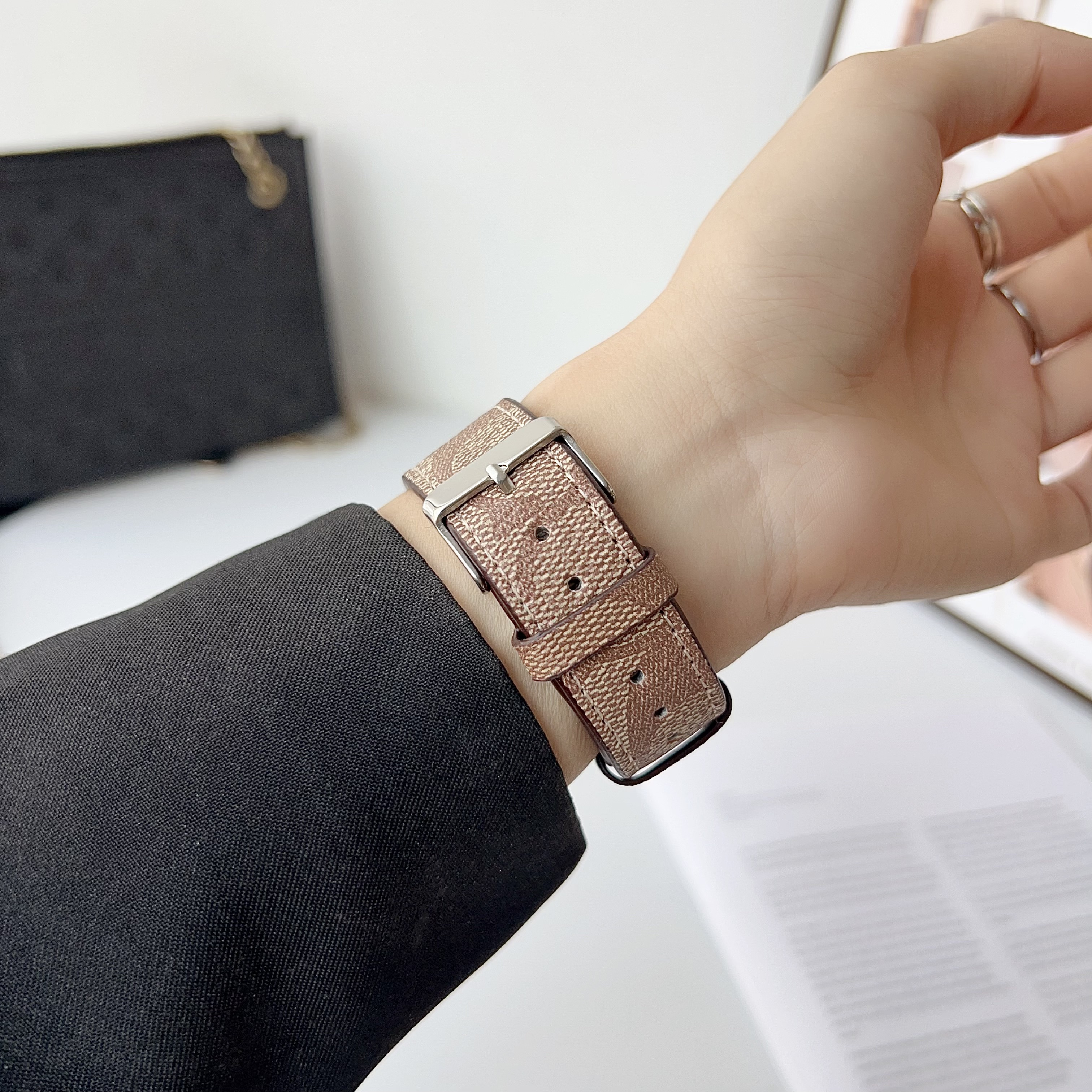 Stylish Leather CH Apple Watch Band Coffee-GECH116