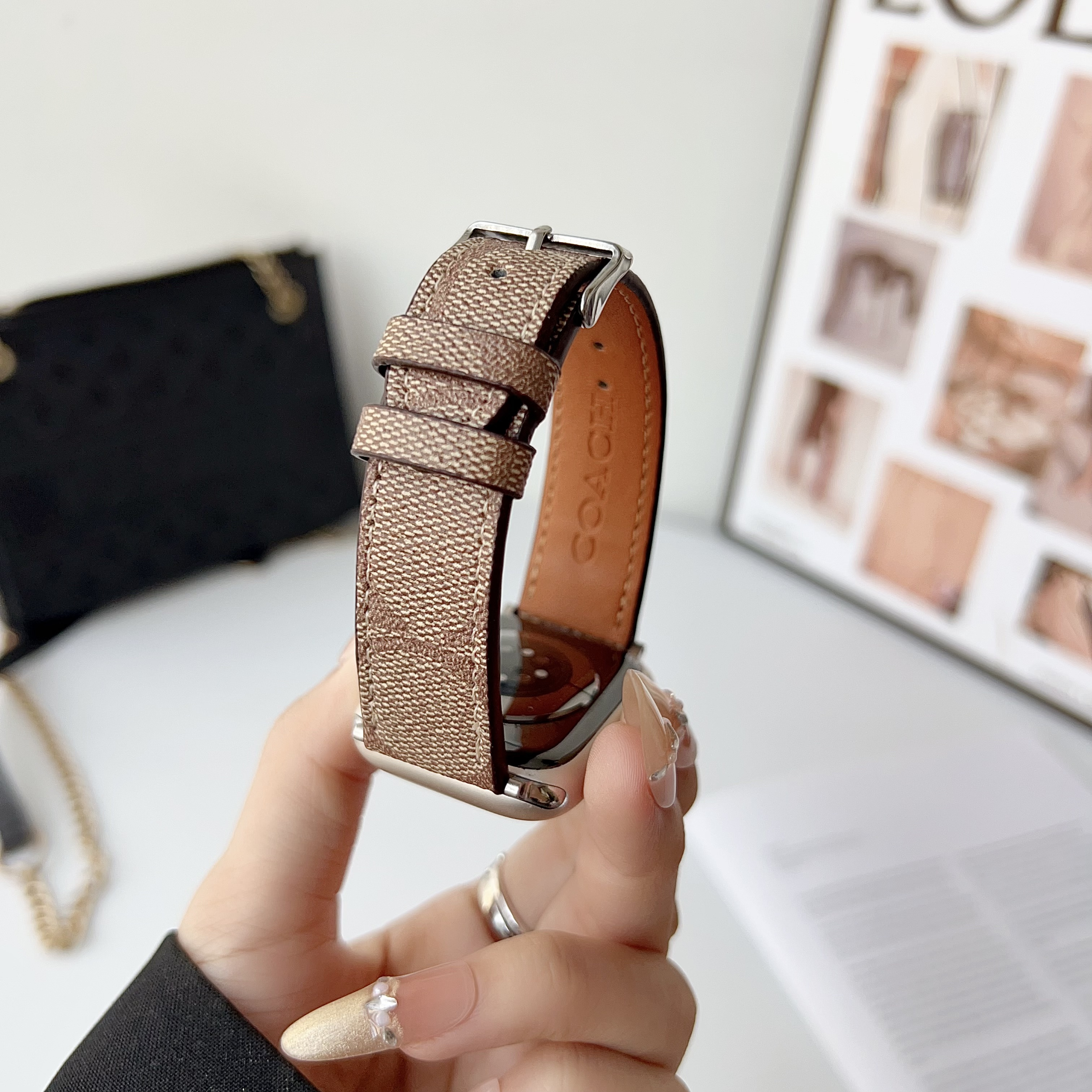 Stylish Leather CH Apple Watch Band Coffee-GECH116