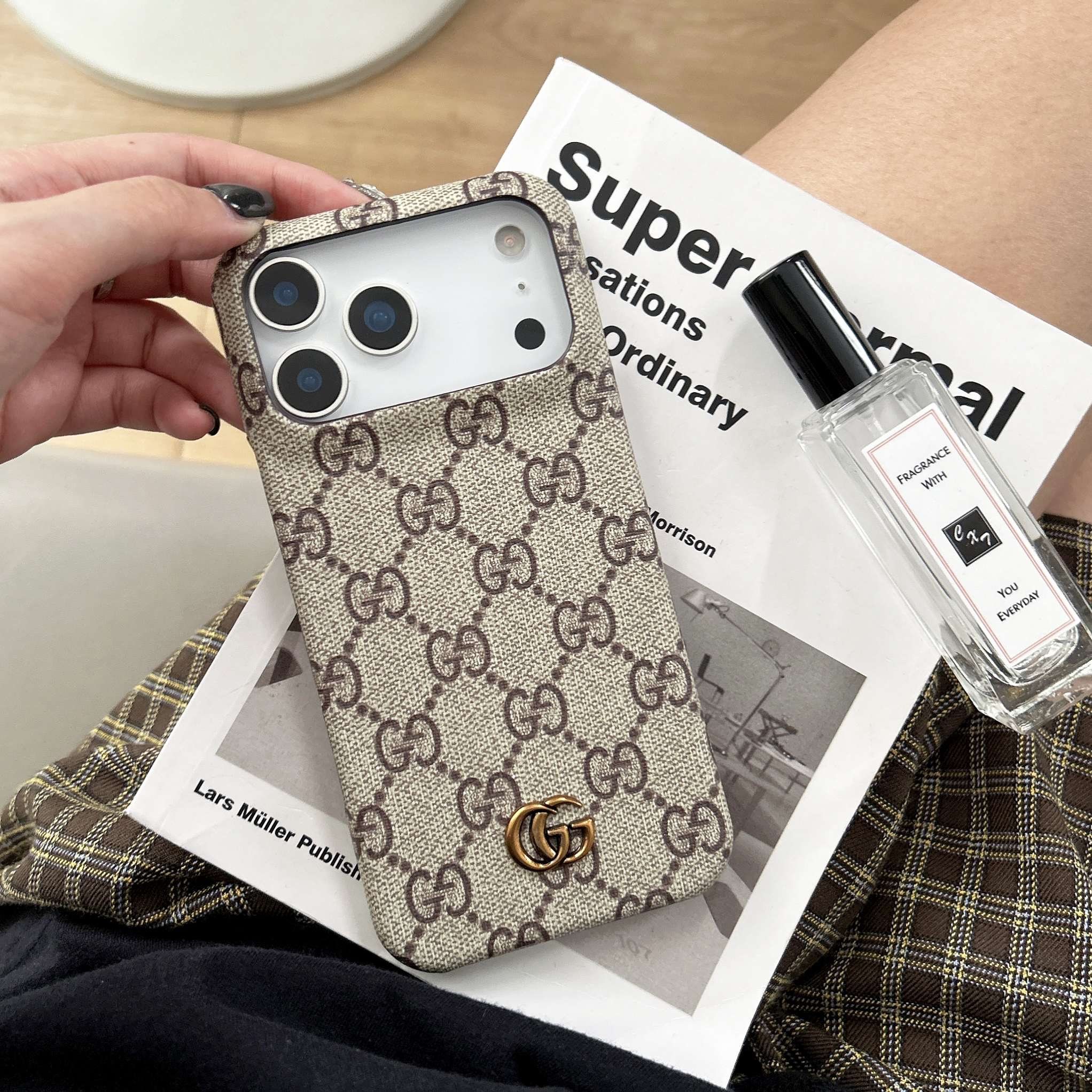 Classic Leather GG iPhone Case For iPhone 17 Series Brown-CJK251023