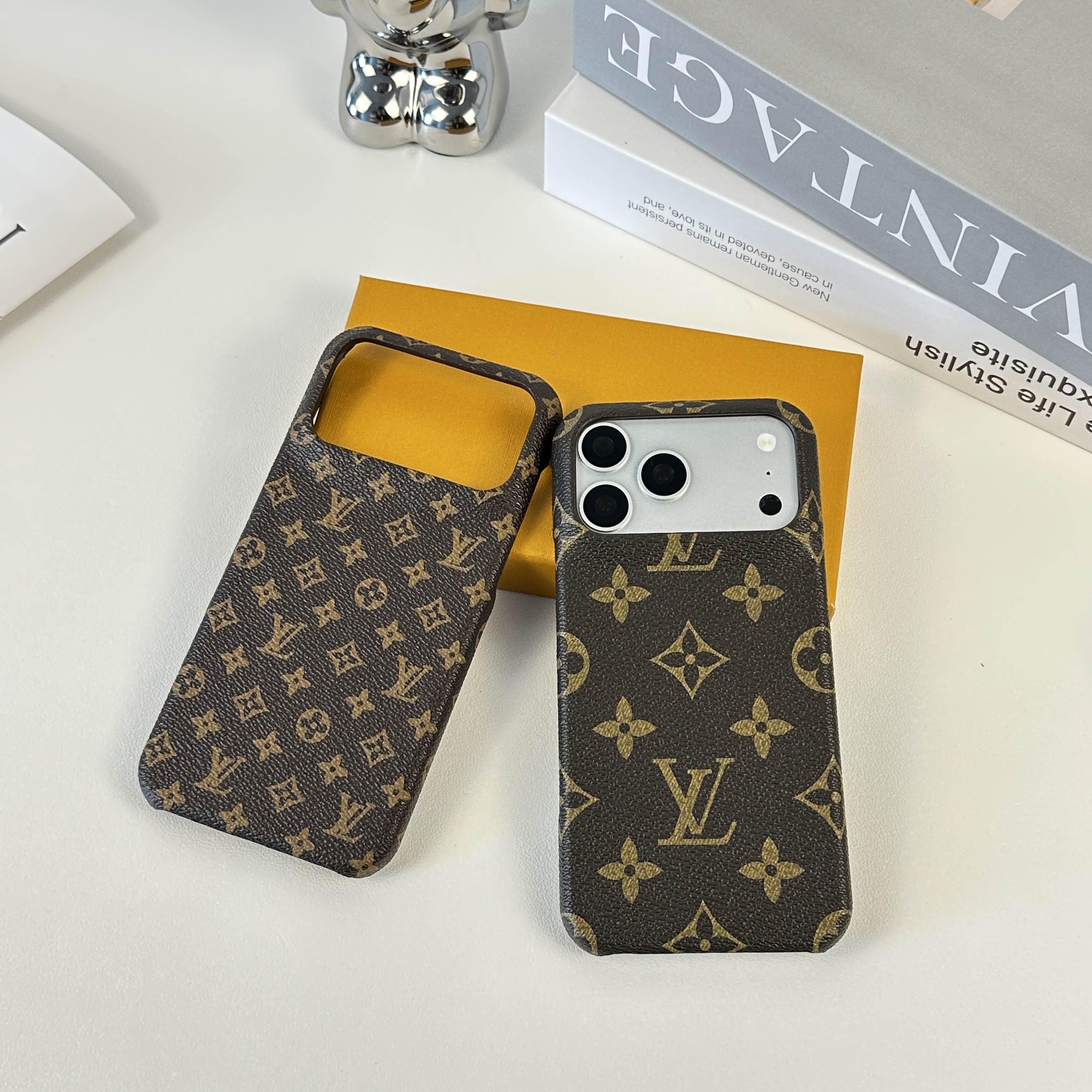 Luxury Monogram Magnetic iPhone Case（Magsafe）For iPhone 17 Series-GELV042