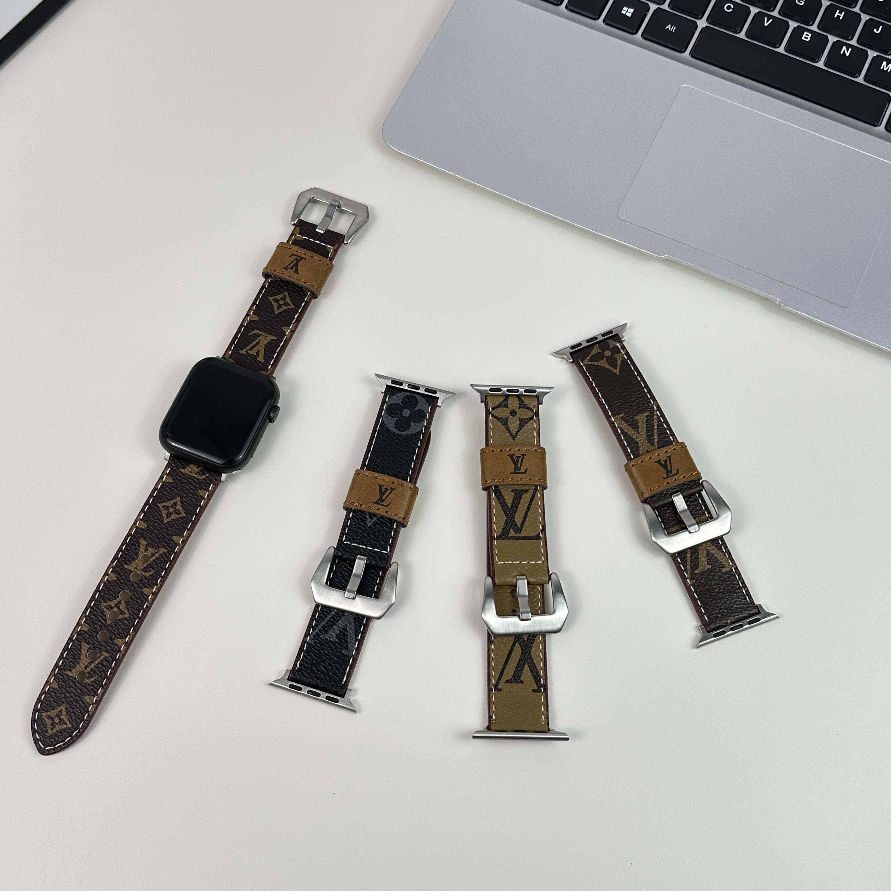 Luxury Leather Monogram Apple Watch Band Small Printing-GELV065