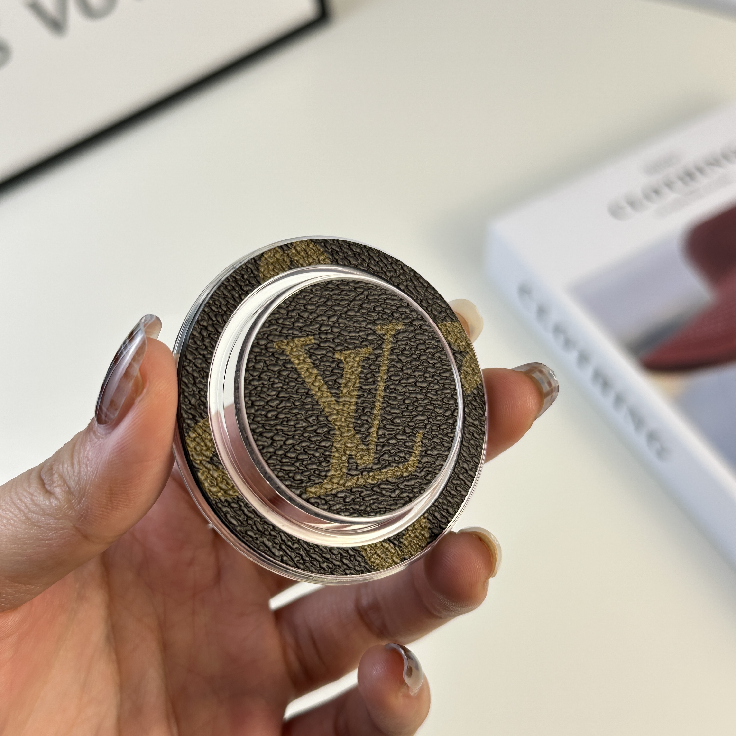 Elegant Monogram Magnetic Stand Big Printing-GELV068