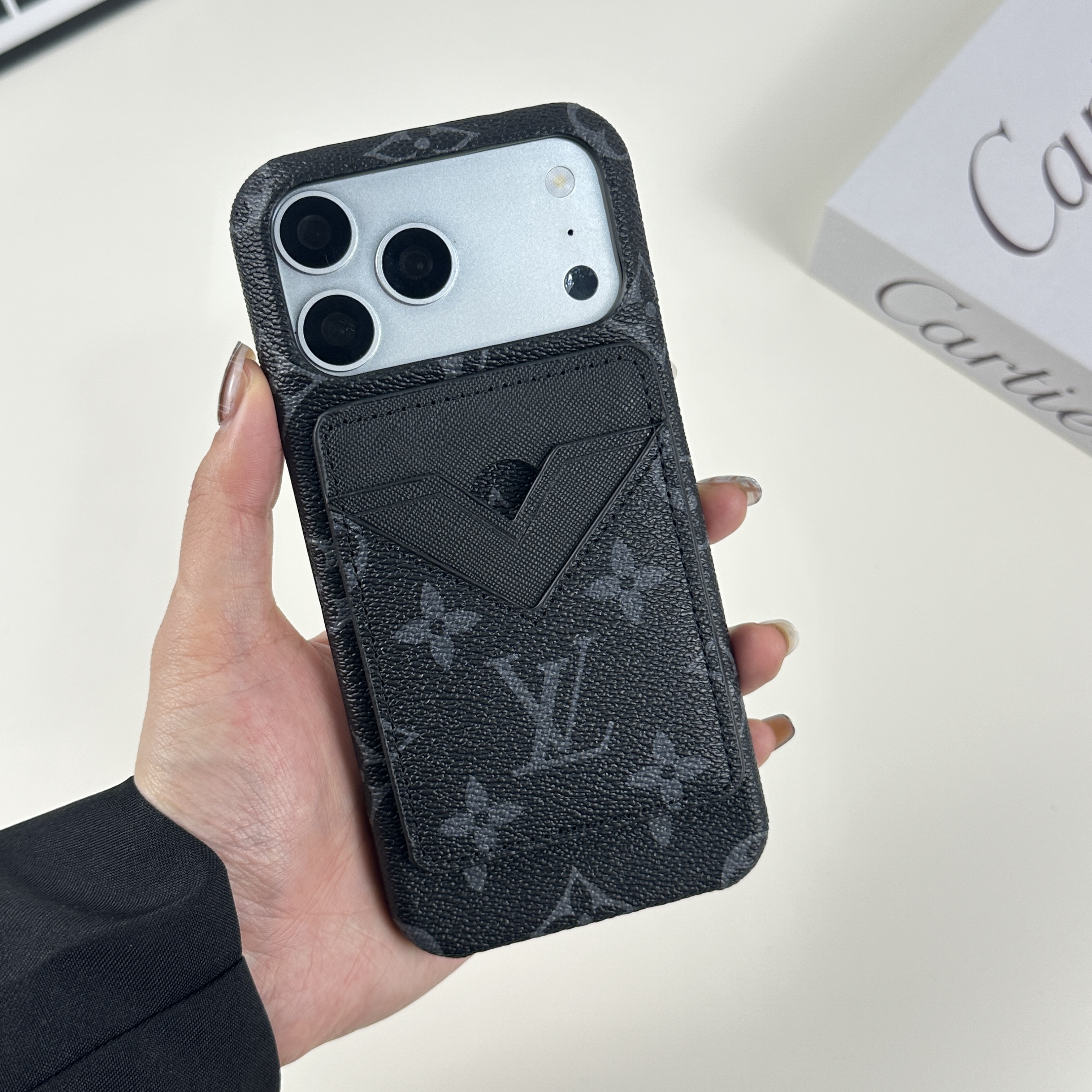 Classic Leather Monogram Magnetic Wallet Black Printing-GELV076