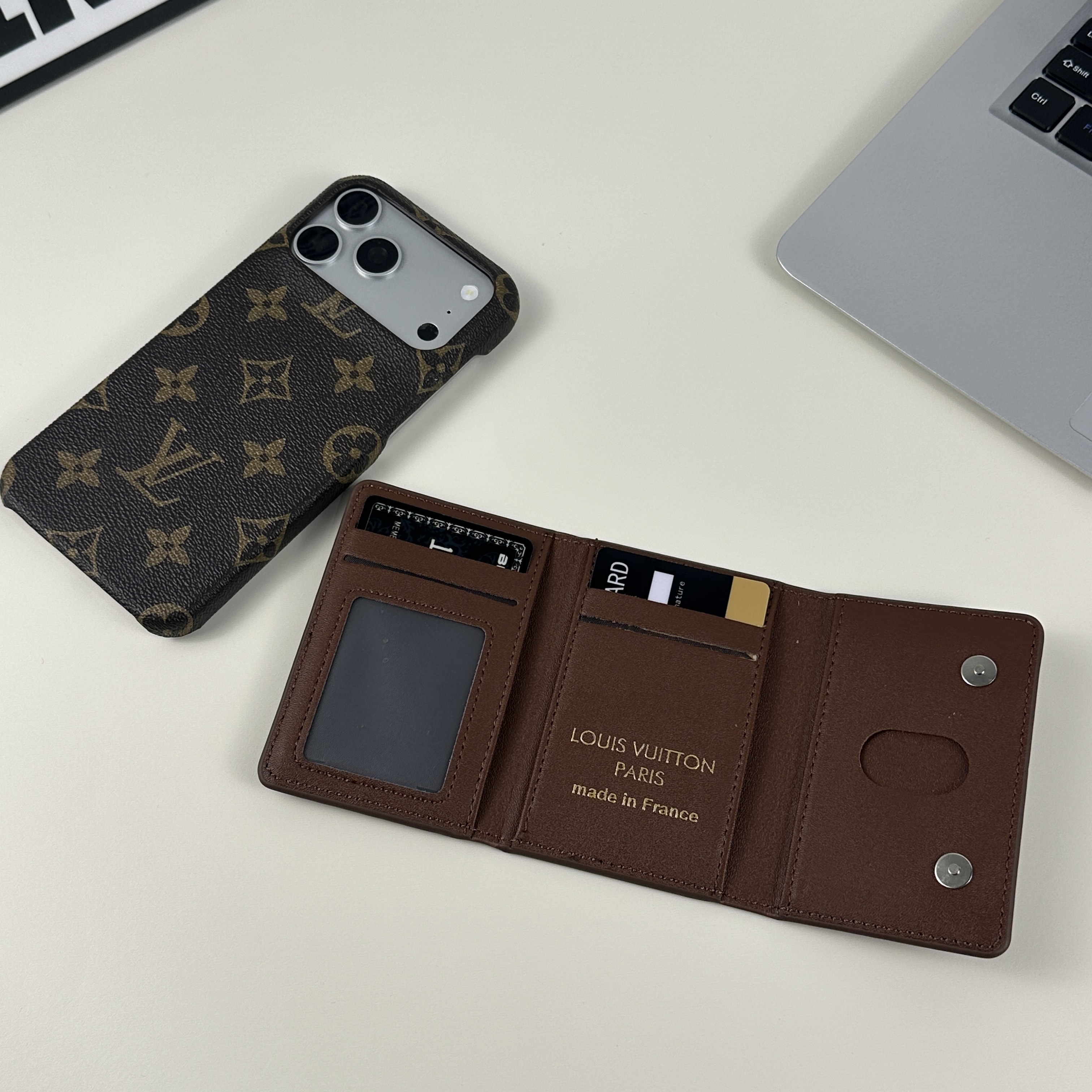 Luxury Leather Monogram Magnetic Wallet Big Printing-GELV077