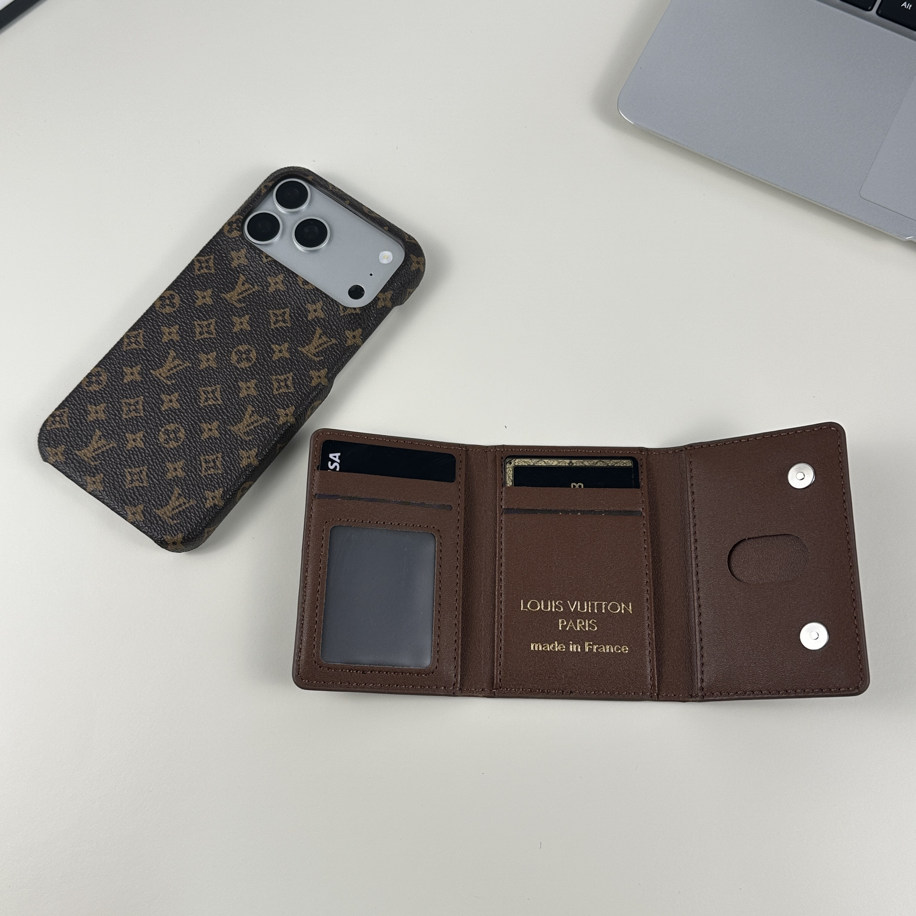 Premium Leather Monogram Magnetic Wallet Small Printing-GELV078