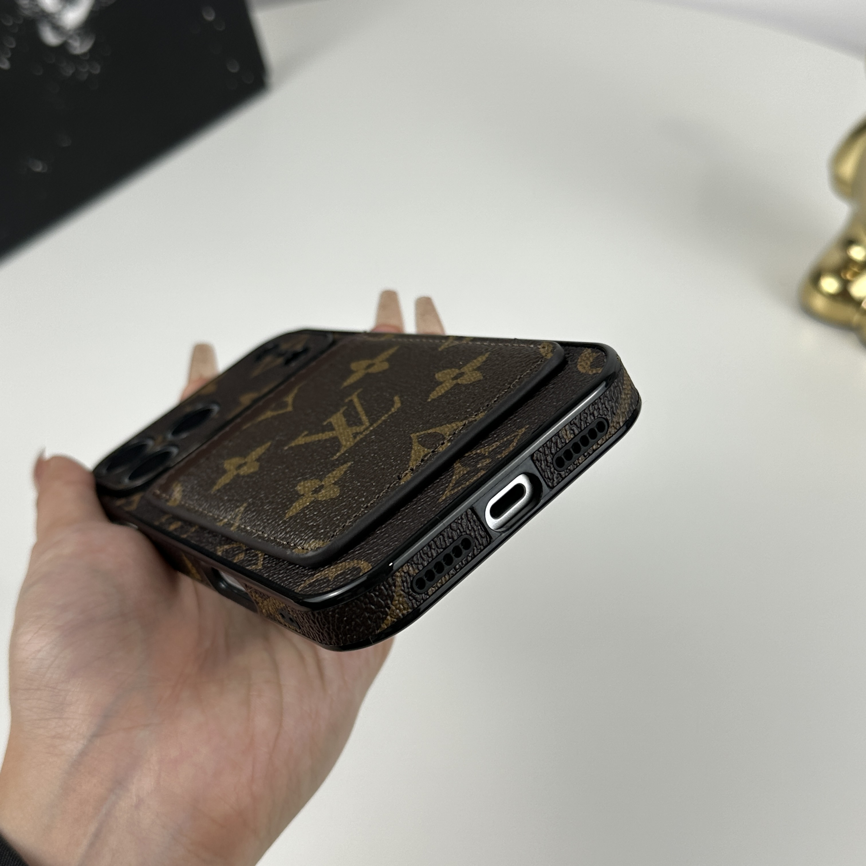 Elegant Leather Monogram iPhone Case With Magnetic Card Holder Big Printing For iPhone 17 Series-GELV096