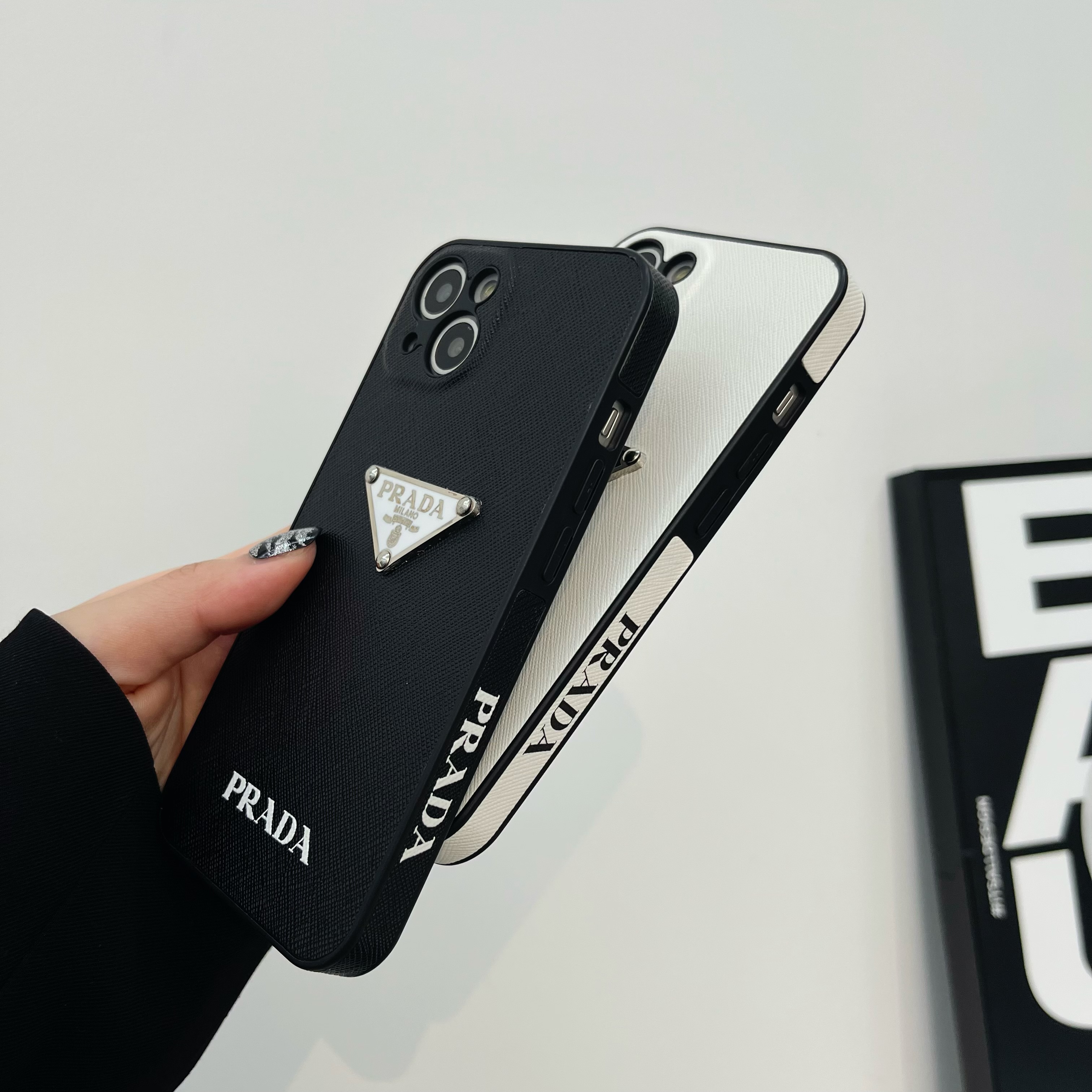 Prada iPhone Case Black-QBP240403