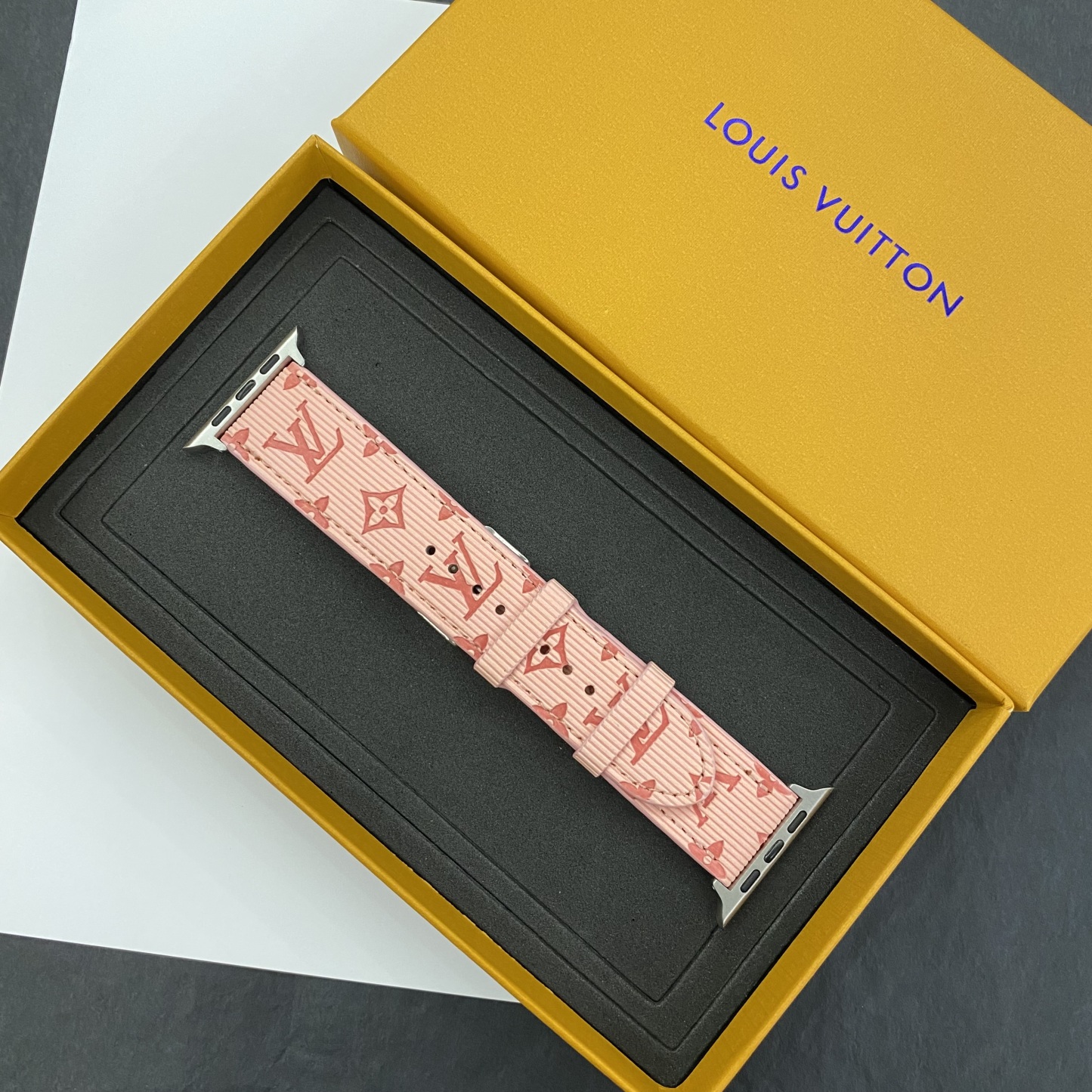 Luxury Monogram Apple Watch Band Leather Pink-SW24422-GTOCASE