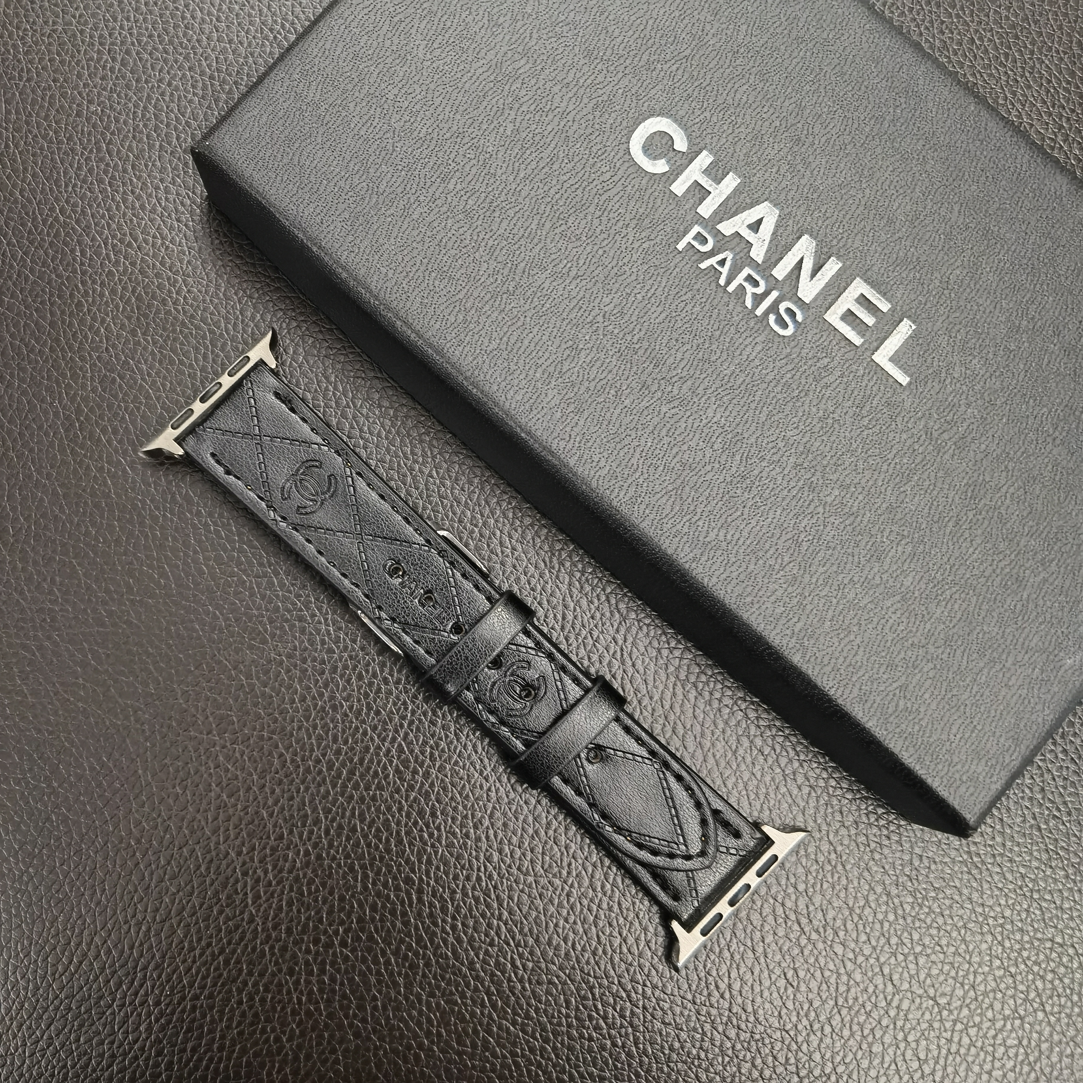 Leather CC Apple Watch Band Black-MLG24422-GTOCASE