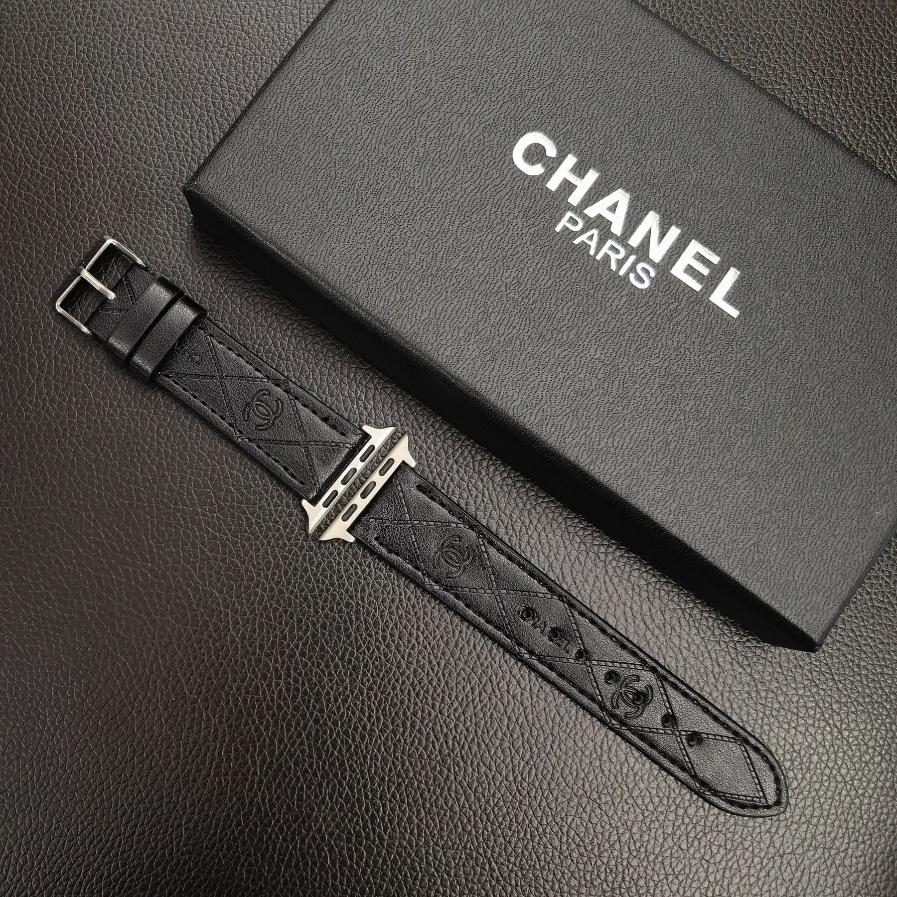 Leather CC Apple Watch Band Black-MLG24422-GTOCASE