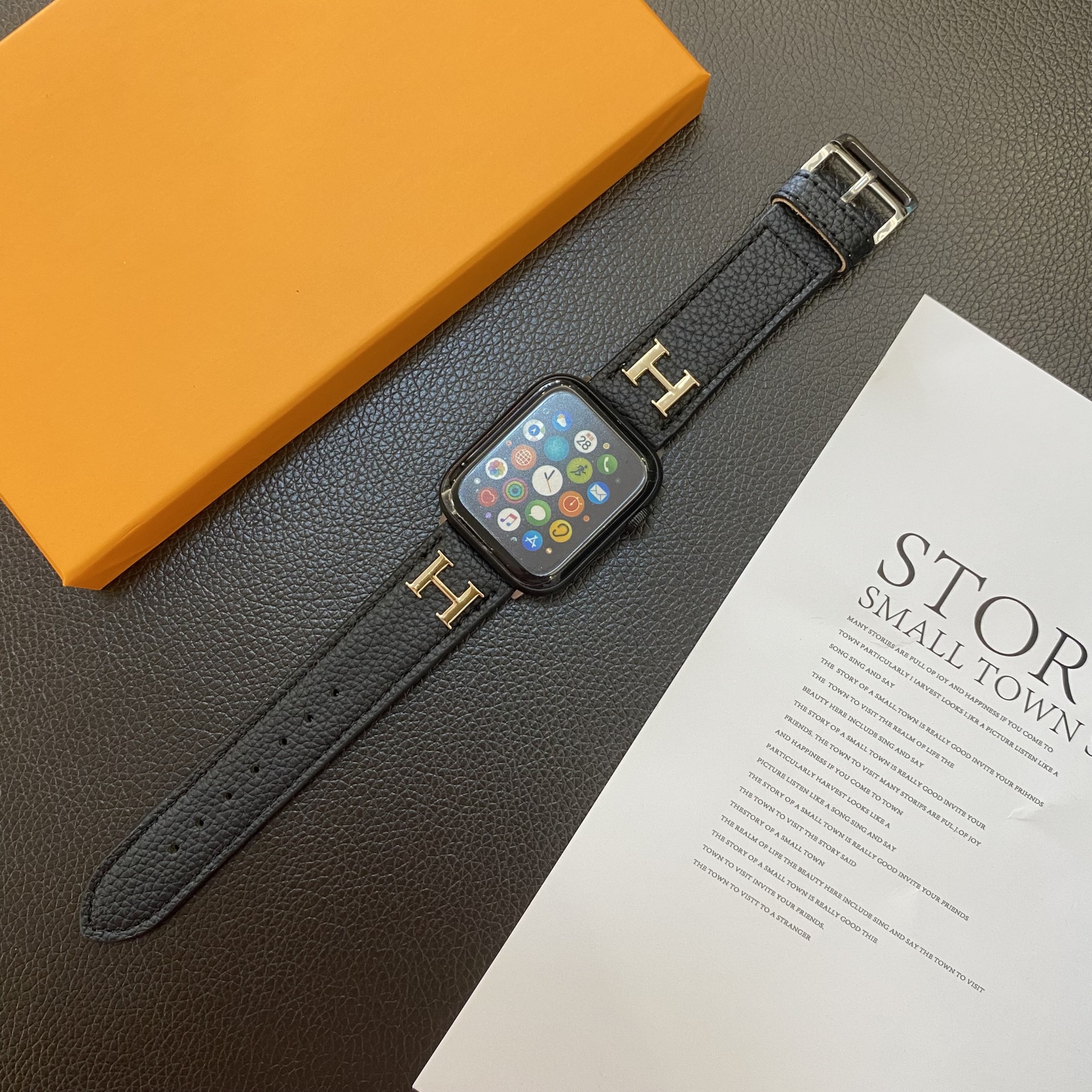 Luxury H Apple Watch Band Black-ZP240509-GTOCASE
