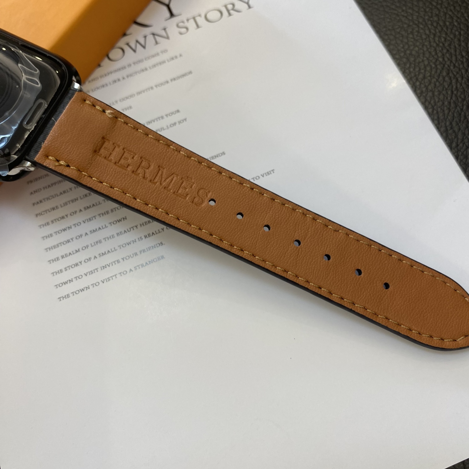 Luxury H Apple Watch Band Black-ZP240509-GTOCASE