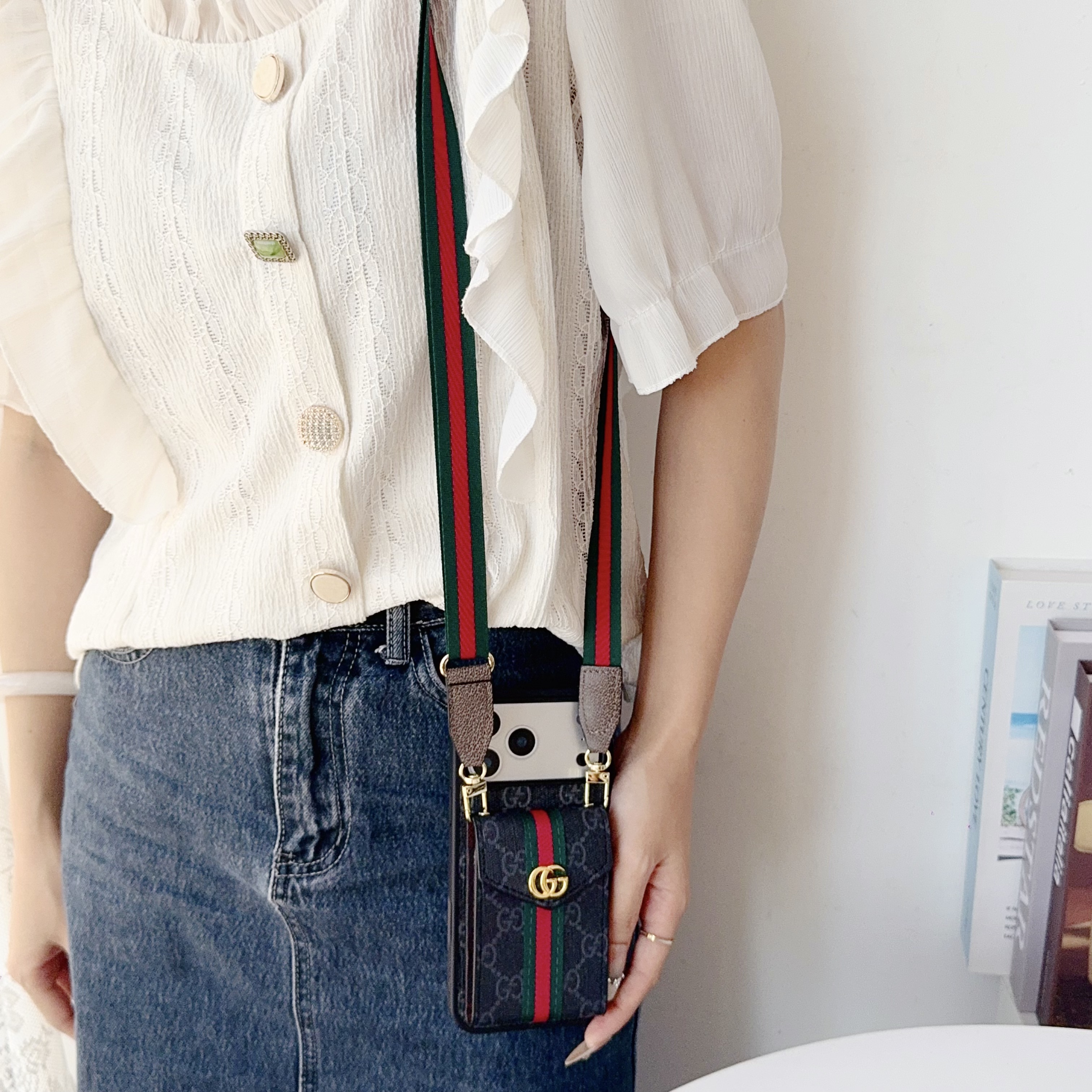 Classic Leather GG iPhone Case With Card Holder And Strap Black-YHK251106