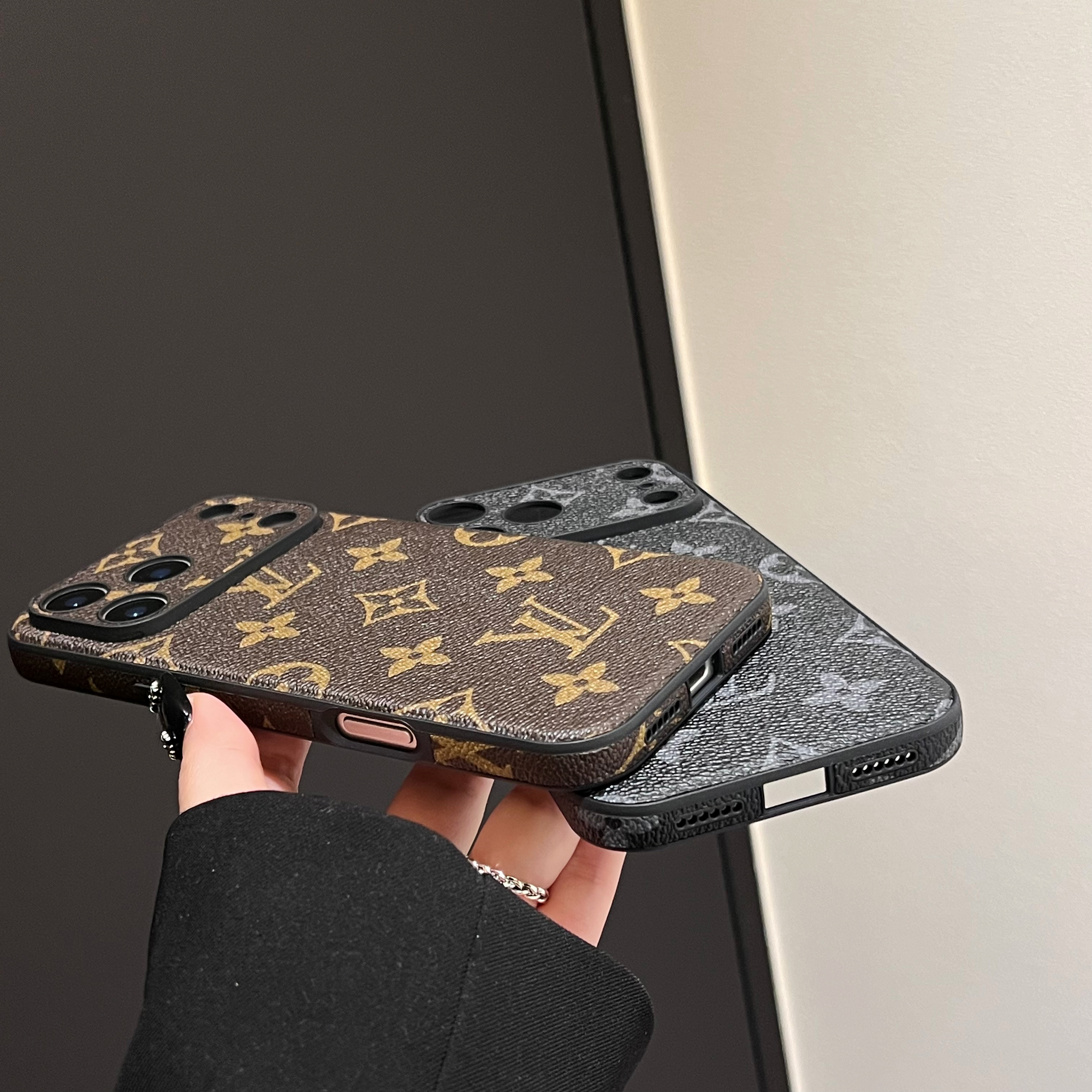 Black Monogram iPhone Case For iPhone 17 Series-CRk251026