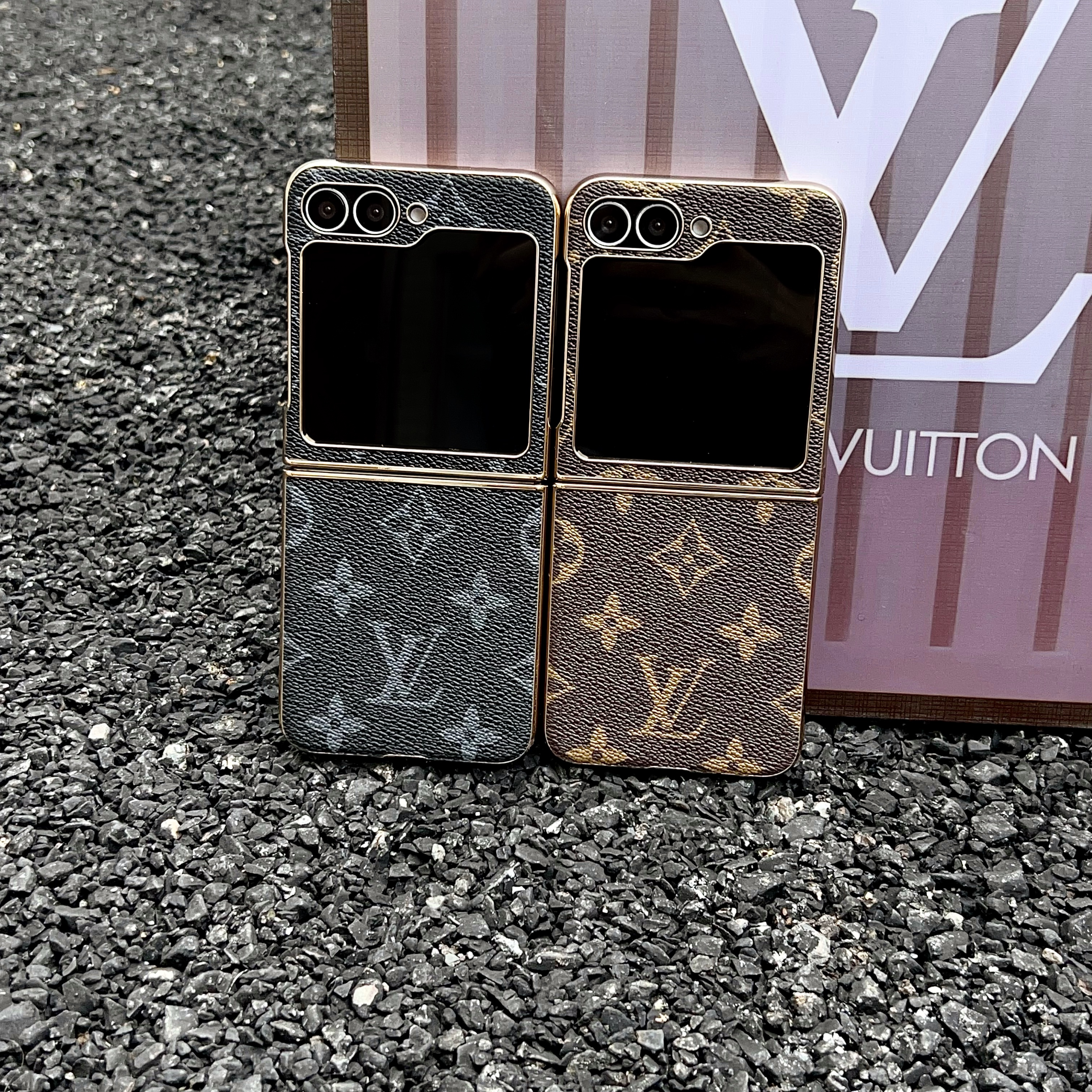 Elegant Leather Monogram Samsung Galaxy Z Flip Series Case-GELV105