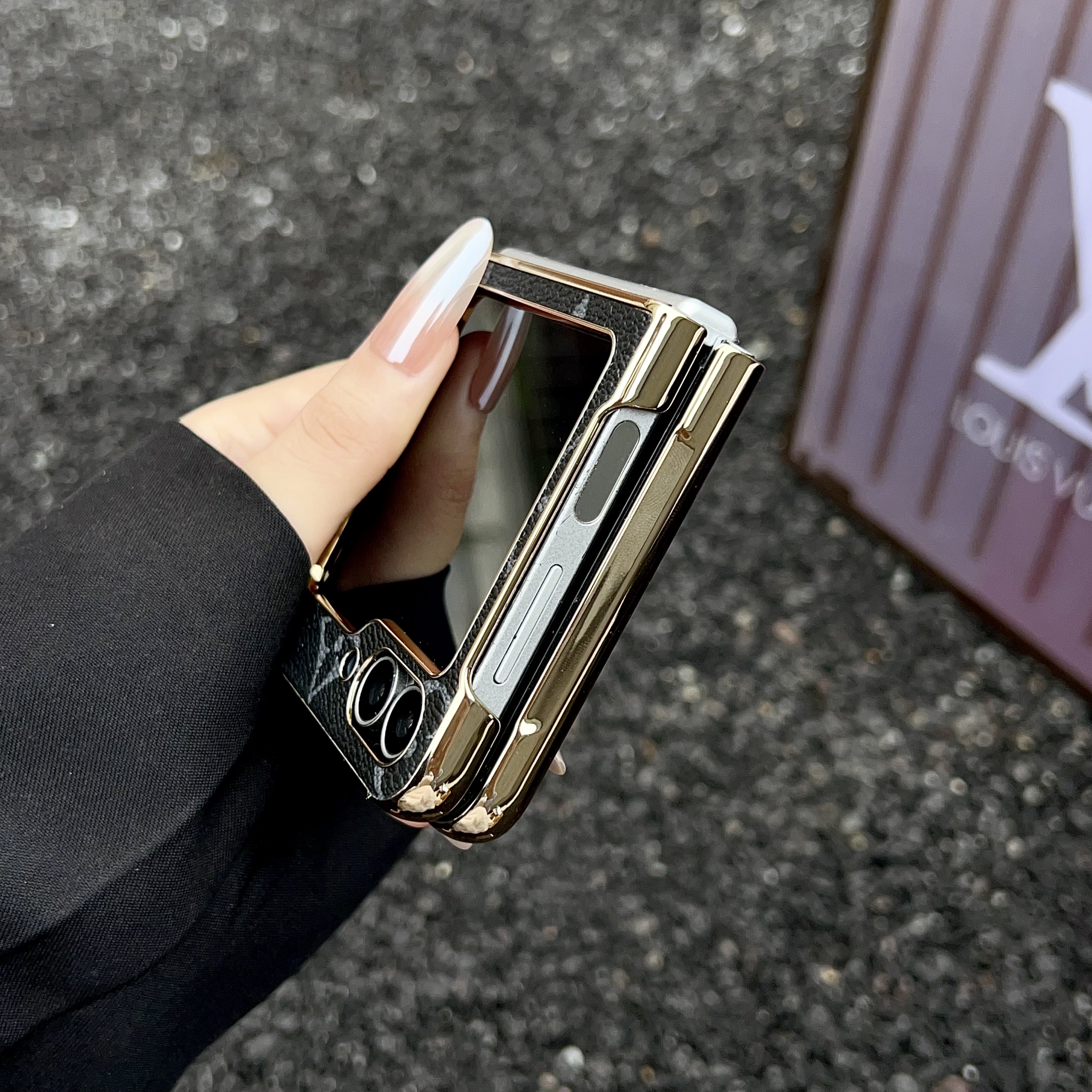 Elegant Leather Monogram Samsung Galaxy Z Flip Series Case-GELV105