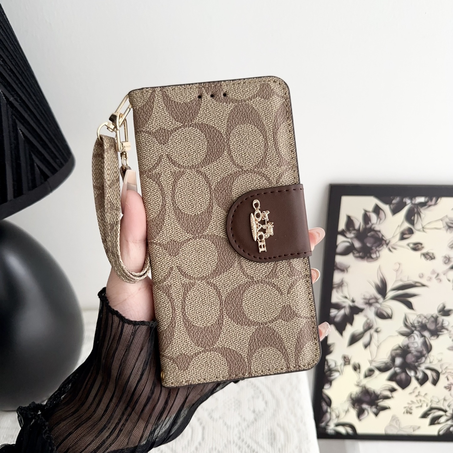 CH iPhone Case Leather Flip Case with Card Holder Brown-PTK241622-GTOCASE