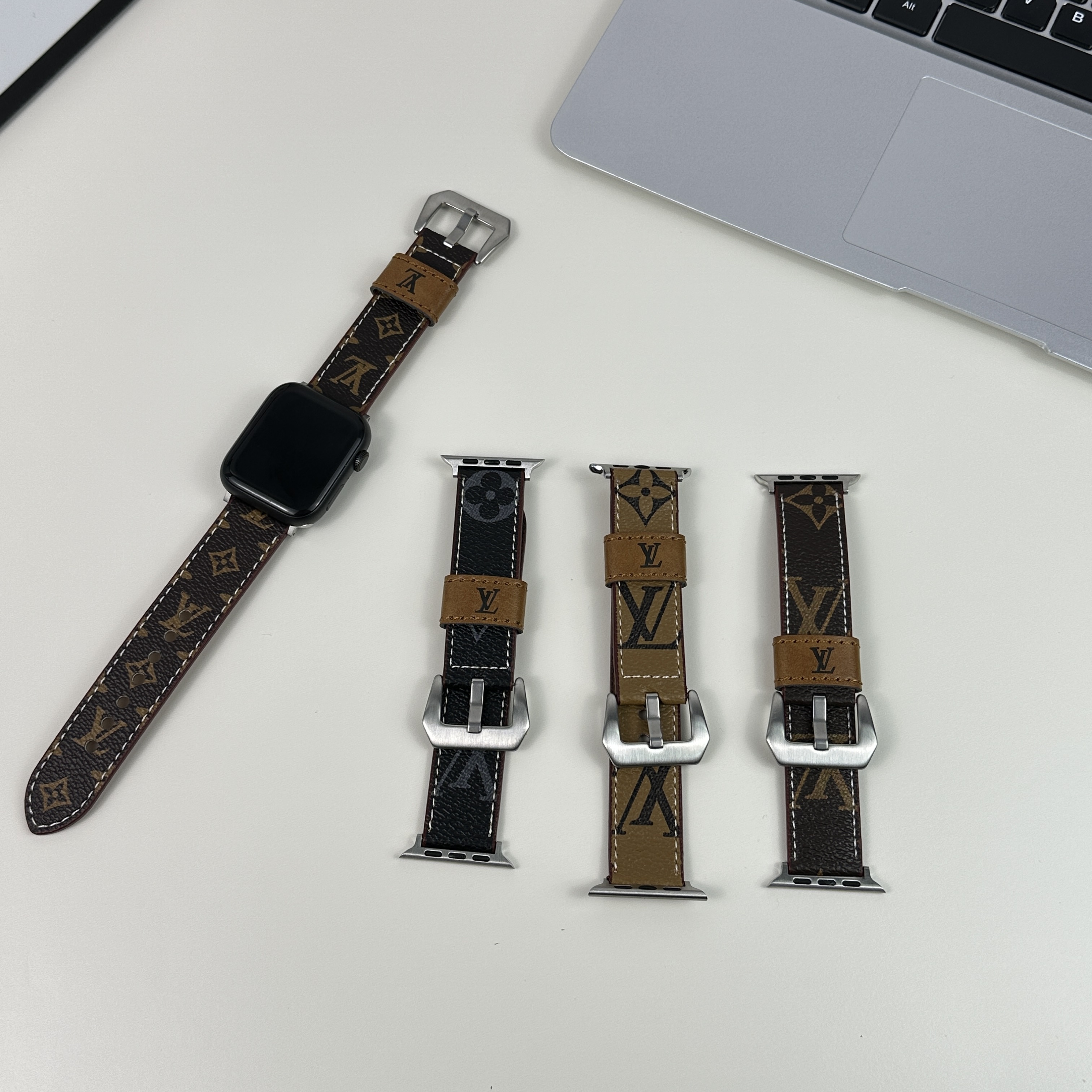 Luxury Leather Monogram Apple Watch Band Small Printing-GELV065