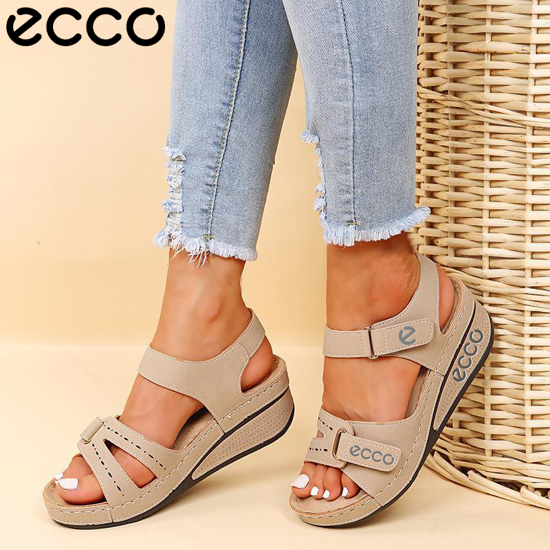 ECCO® Kényelmes női szandál